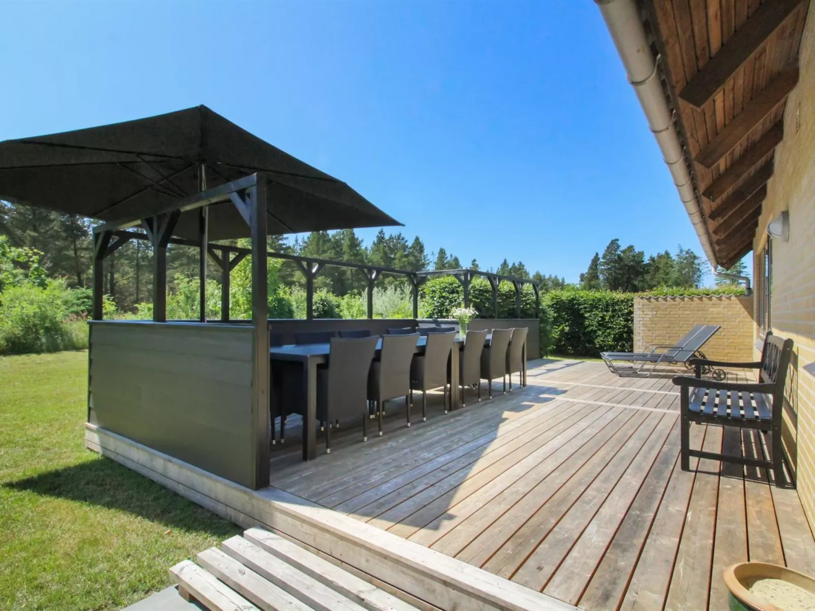 "Lavrans" - 2.5km from the sea-Buiten