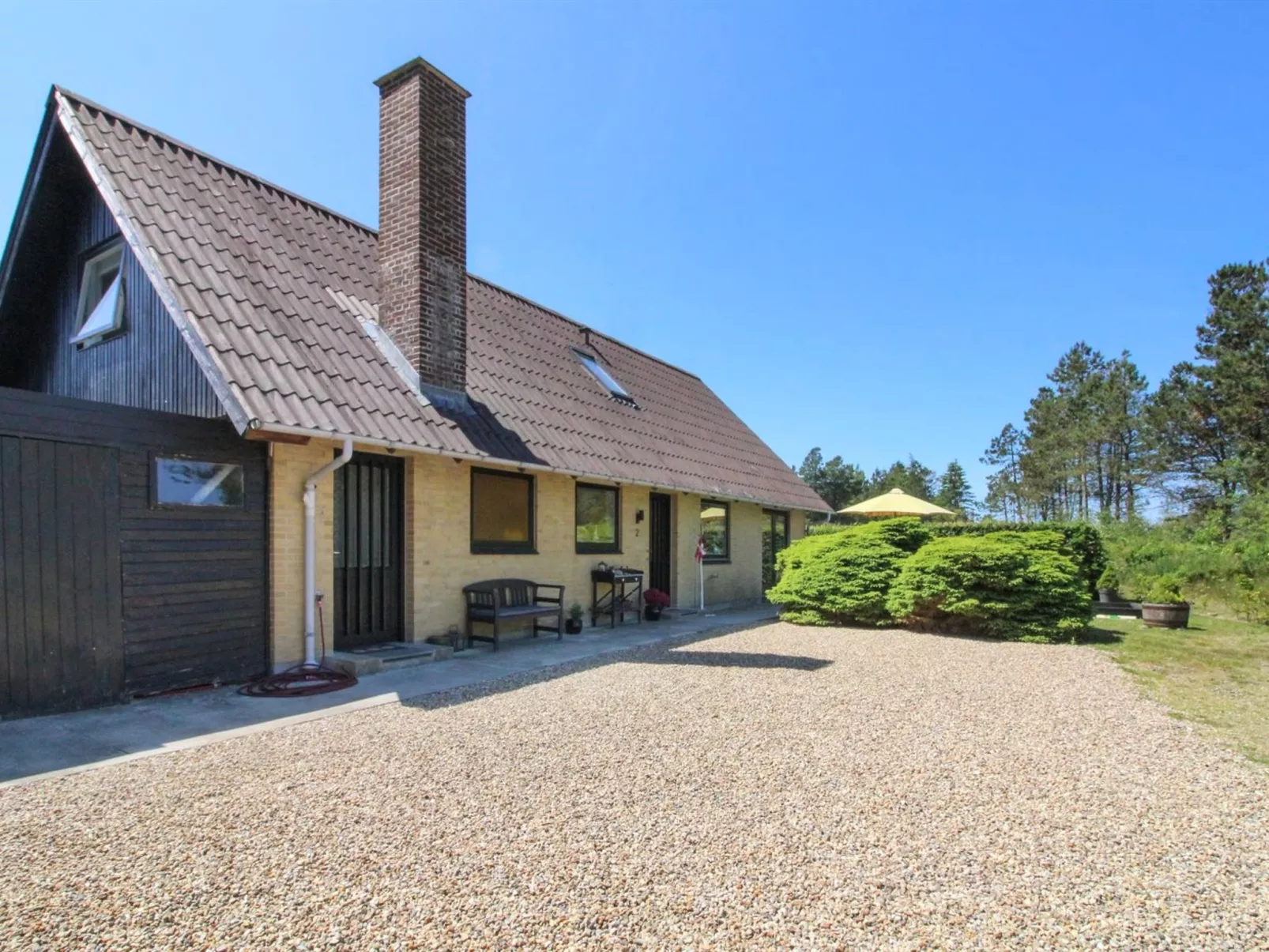 "Lavrans" - 2.5km from the sea-Buiten