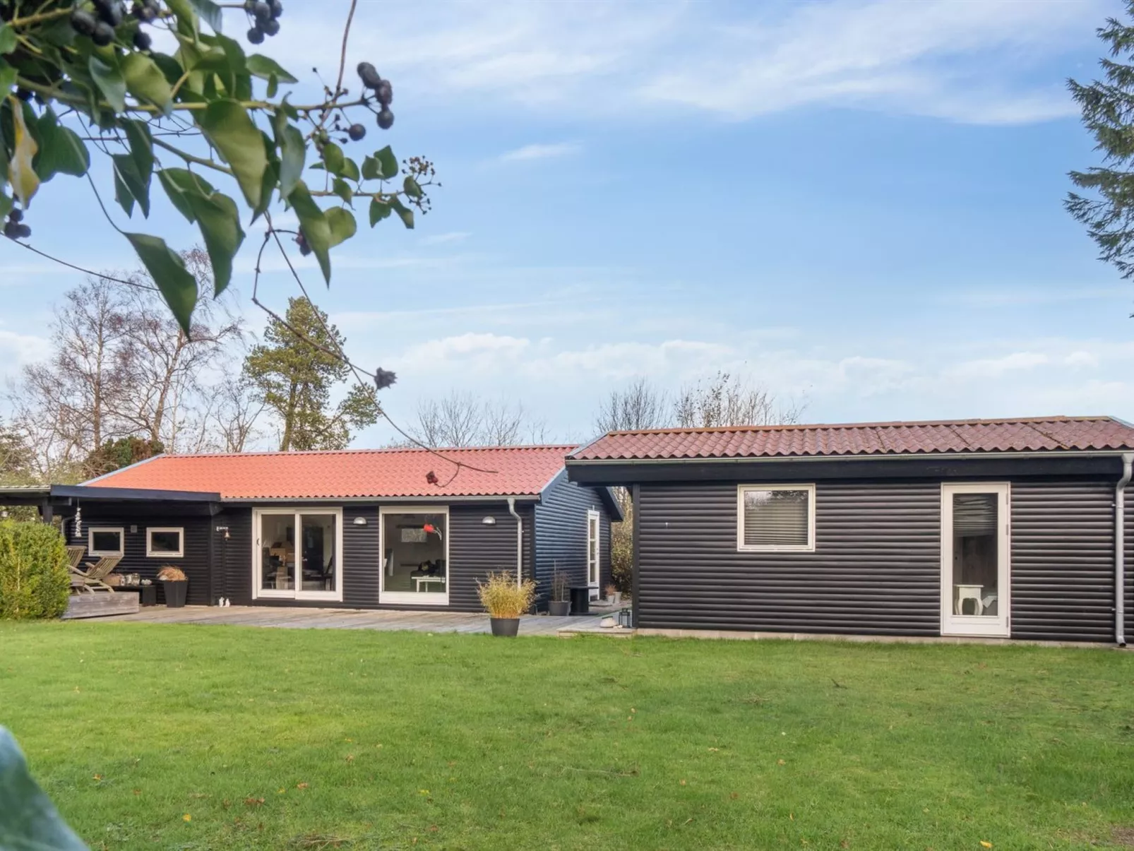 "Jula" - 290m from the sea-Buiten