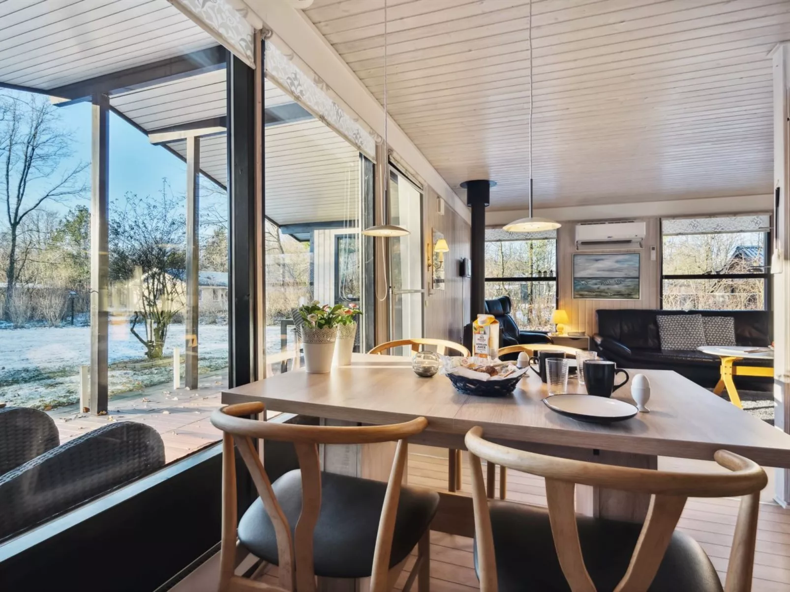 "Mijat" - 30km from the sea-Binnen