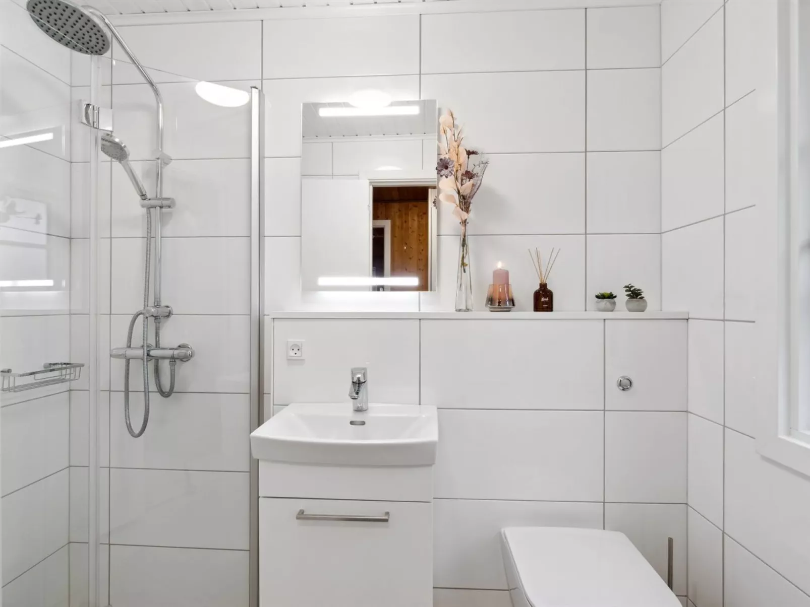 "Smilla" - 300m from the sea-Buiten