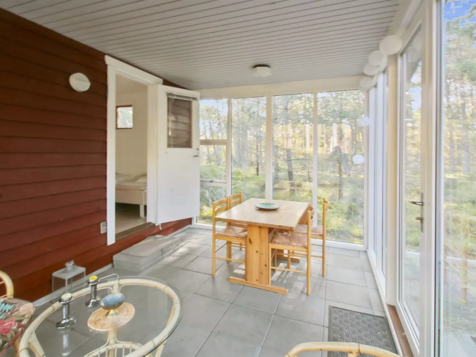 "Fredsine" - 1.2km from the sea-Binnen