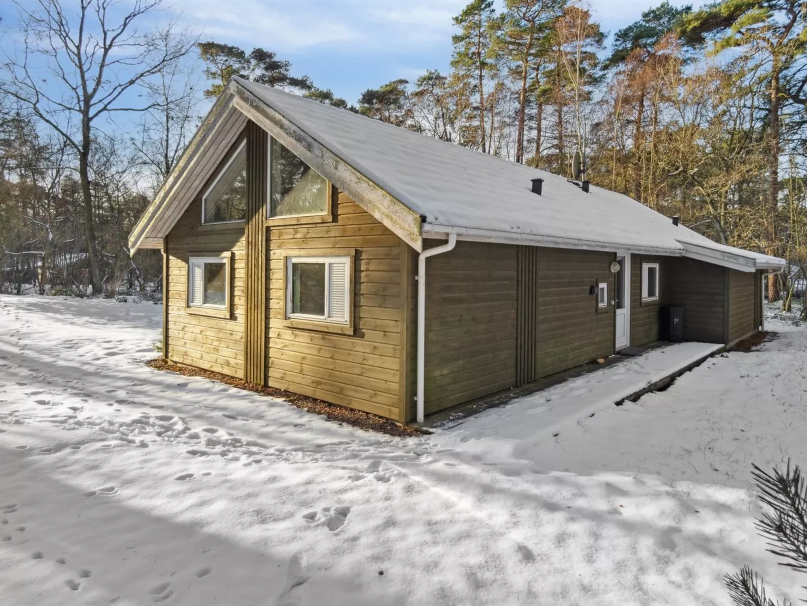"Ellynor" - 600m from the sea-Buiten