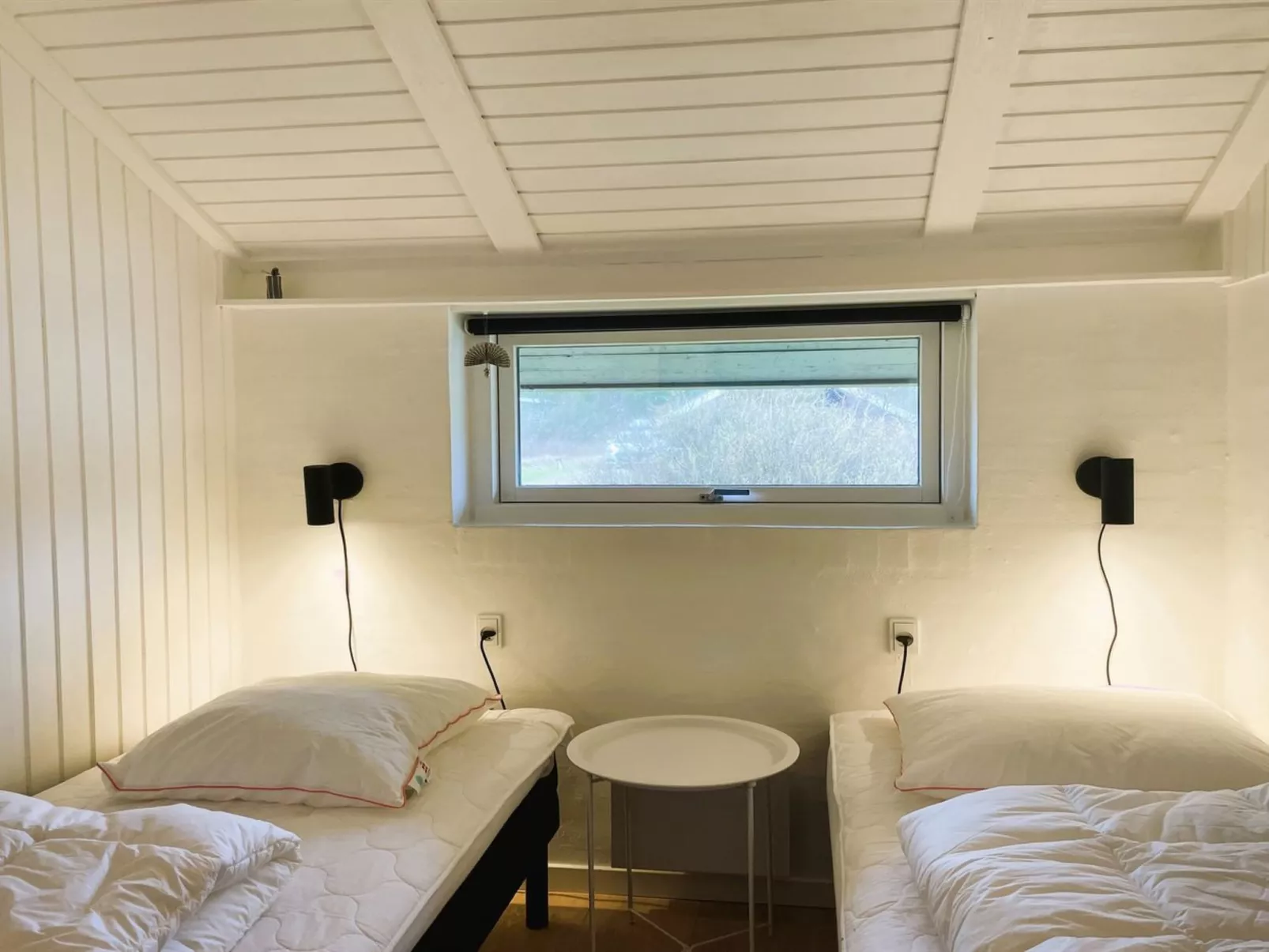 "Tilda" - 900m from the sea-Binnen