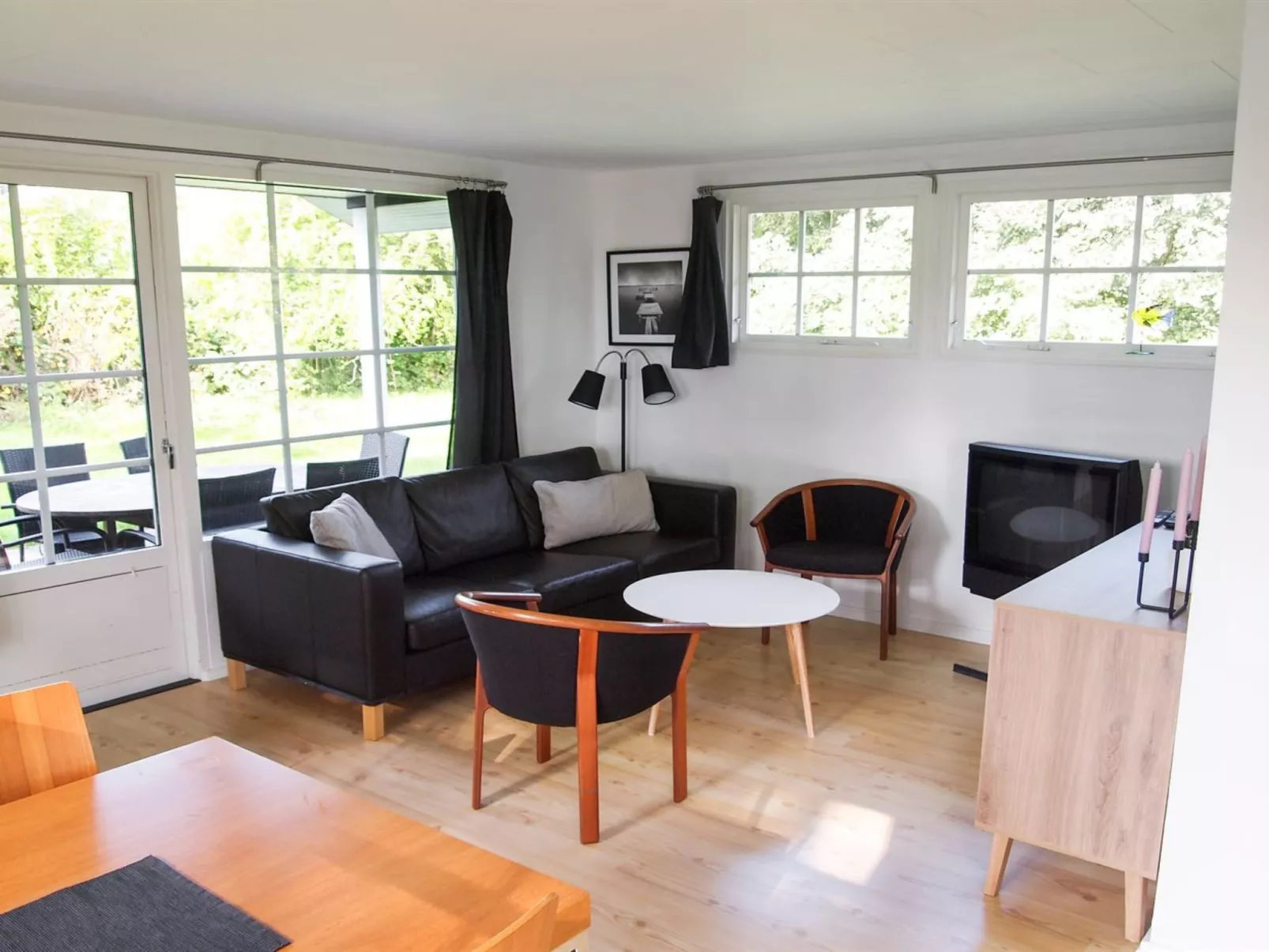 "Ady" - 150m from the sea-Binnen