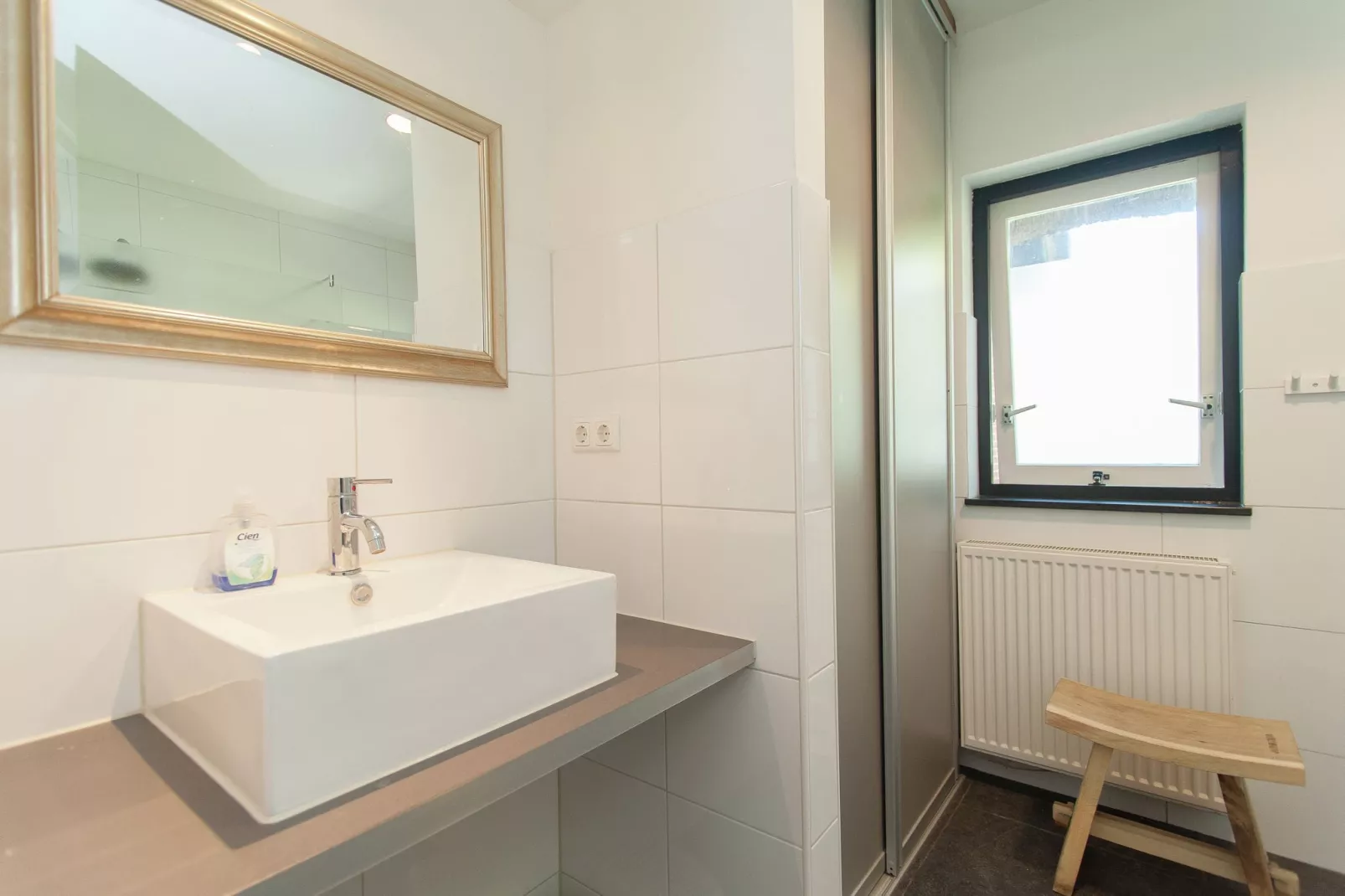 Landhuis Duinzicht-Badkamer
