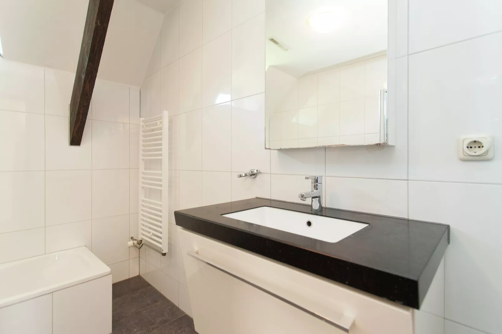 Landhuis Duinzicht-Badkamer