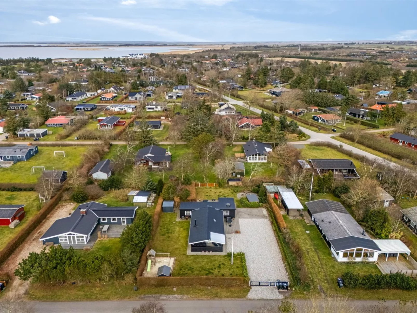 "Ludvika" - 300m to the inlet-Buiten