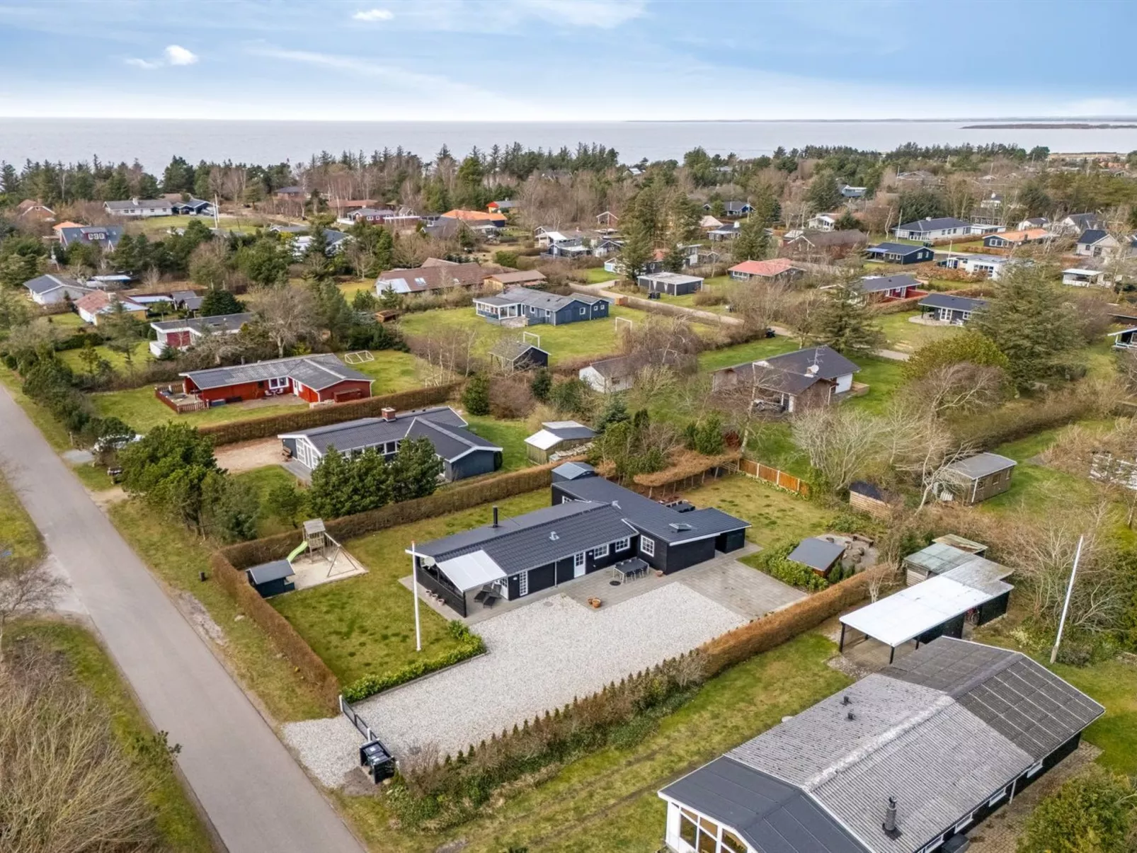 "Ludvika" - 300m to the inlet-Buiten