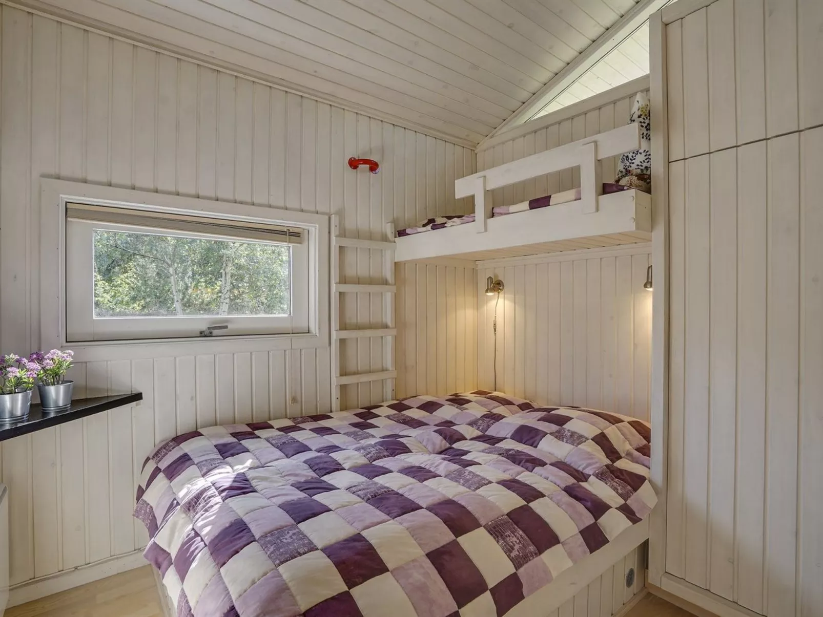 "Amai" - 100m from the sea-Binnen