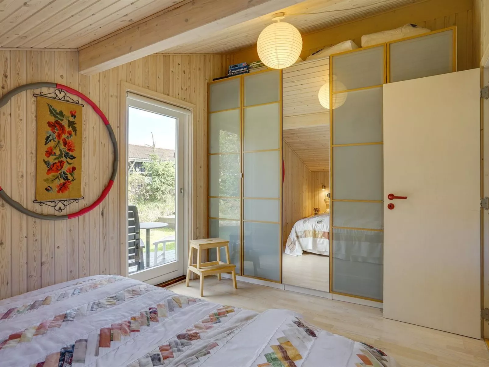 "Amai" - 100m from the sea-Binnen