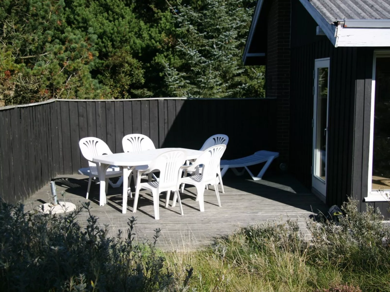 "Swenki" - 700m from the sea-Buiten