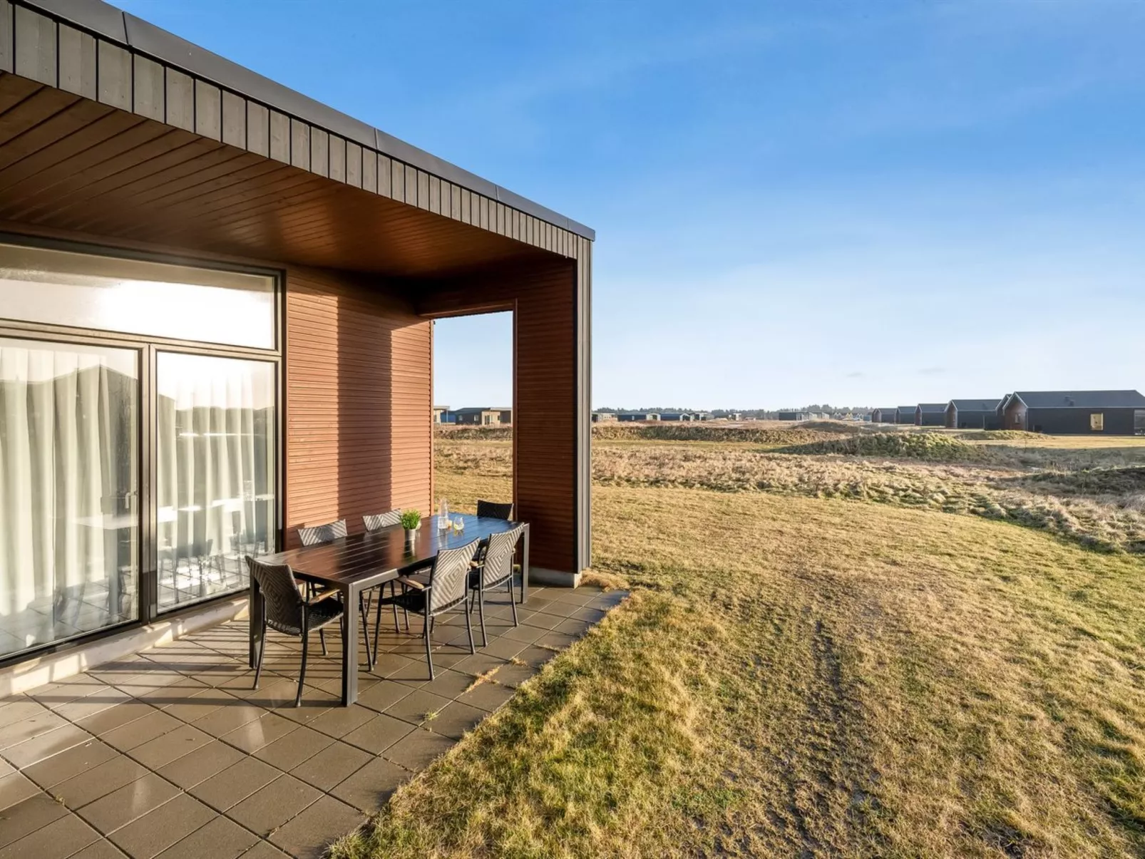 "Winder" - 500m from the sea-Buiten