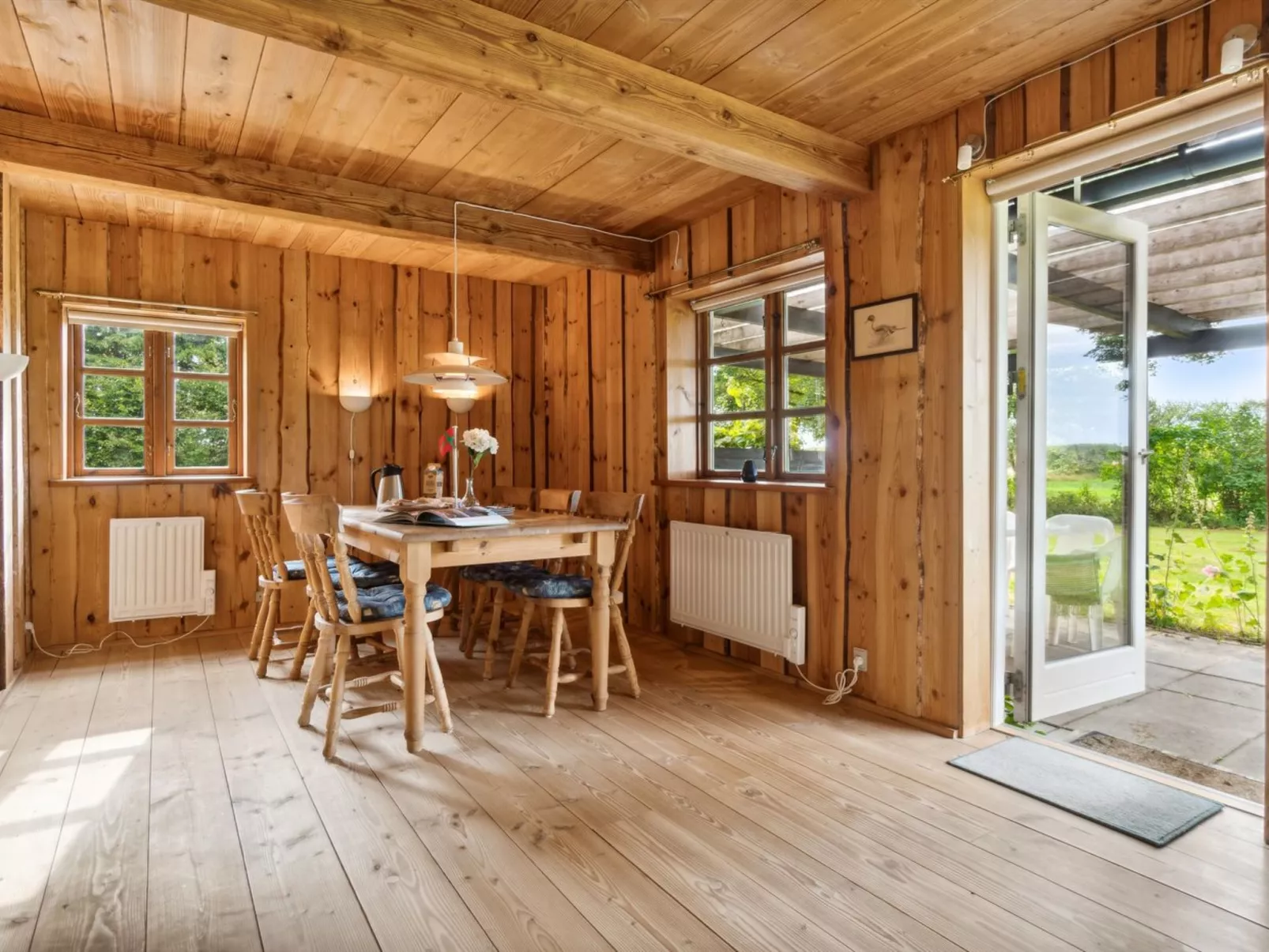 "Thana" - 8km from the sea-Binnen