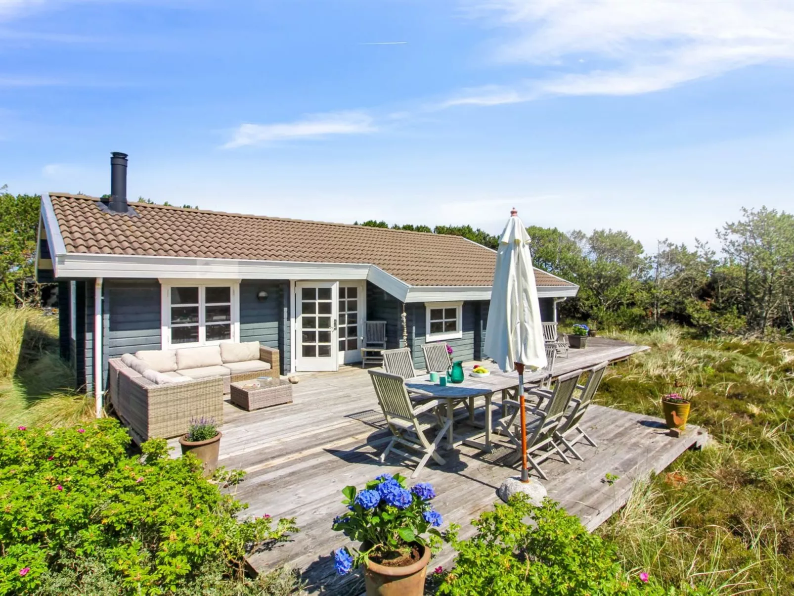 "Filomena" - 400m from the sea-Buiten