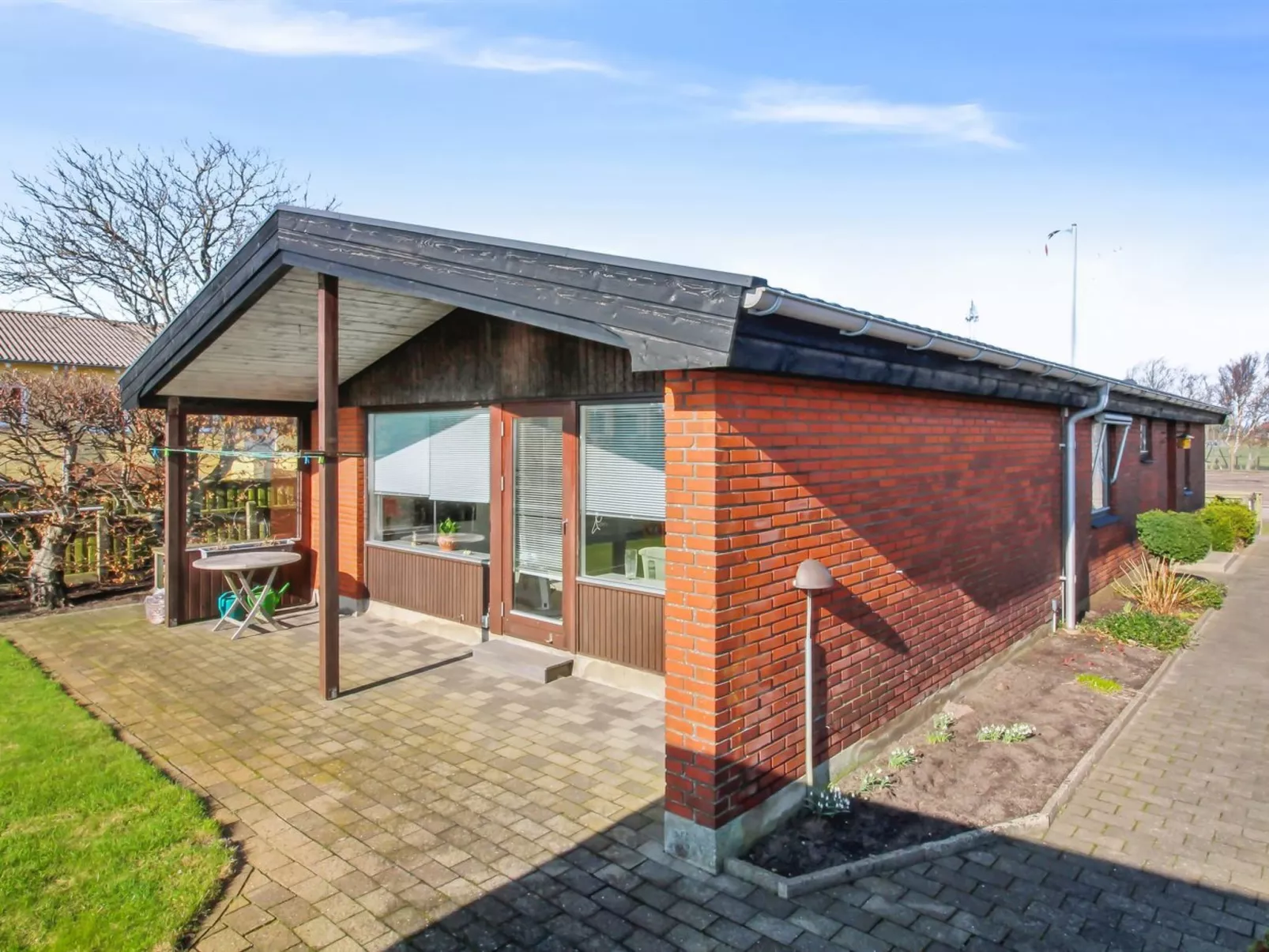 "Sune" - 800m from the sea-Buiten