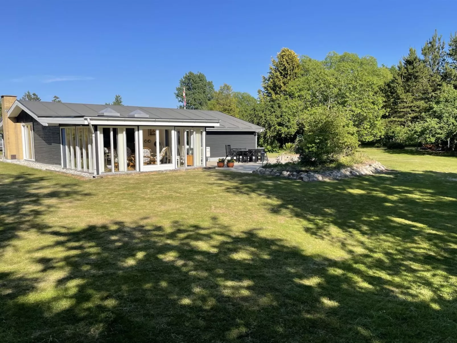 "Arnhild" - 750m from the sea-Buiten