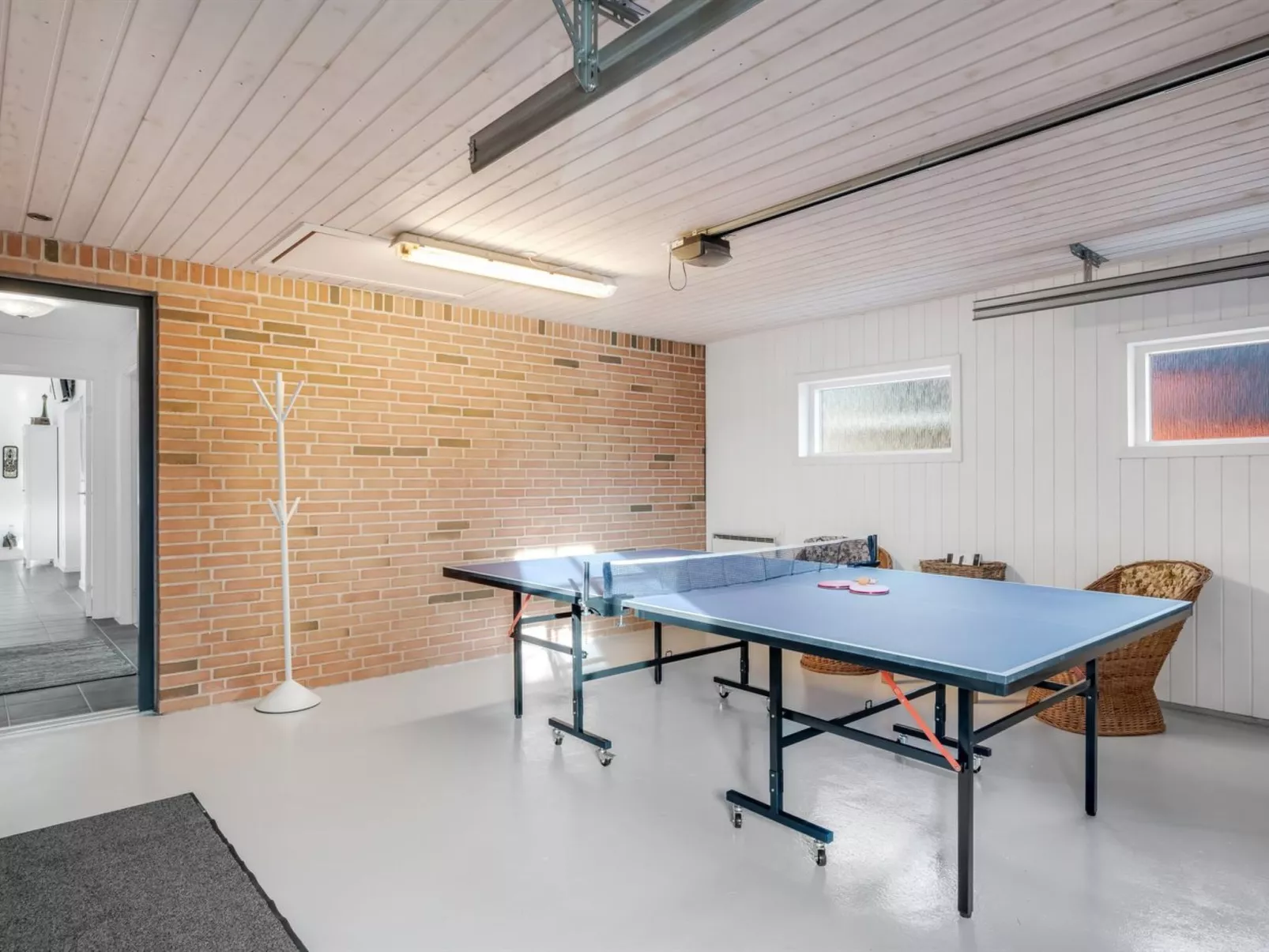 "Elsi" - 1.3km from the sea-Binnen