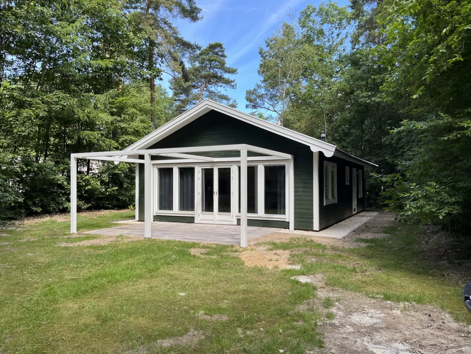 Fins Chalet-Buiten