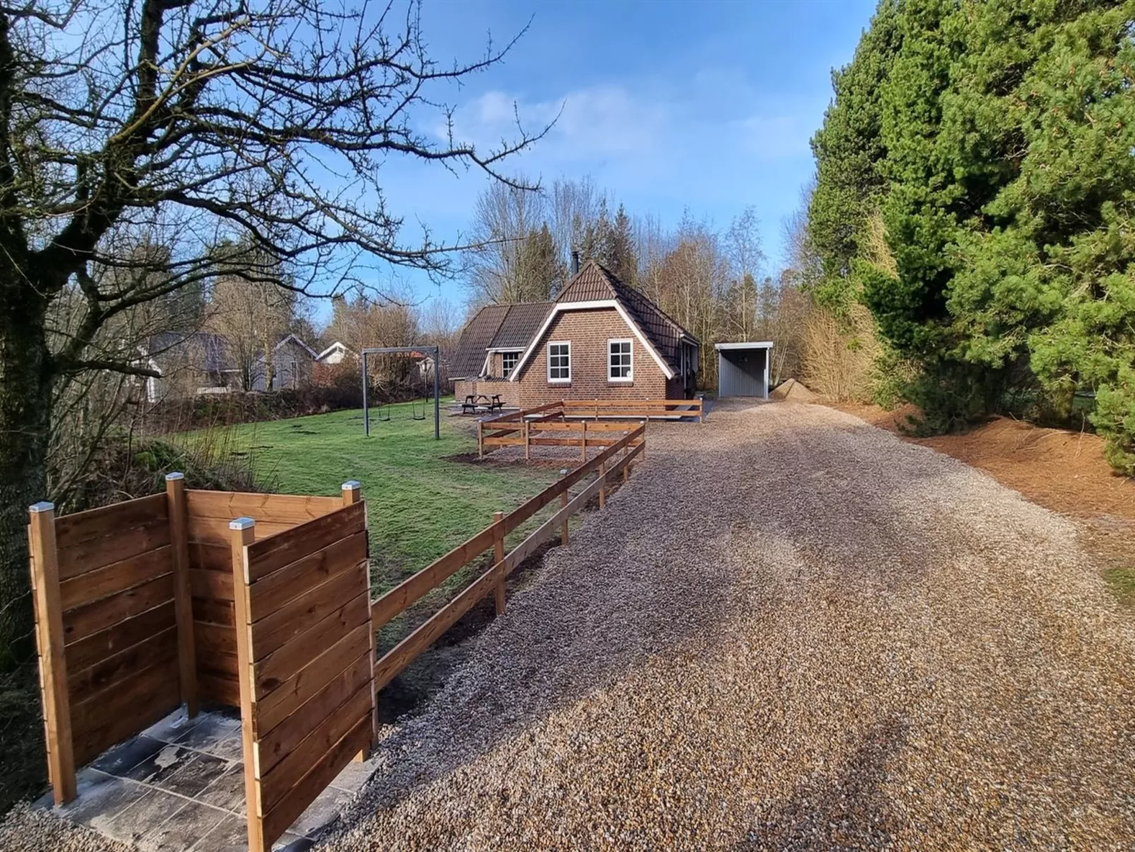 "Prohor" - 10.5km from the sea-Buiten