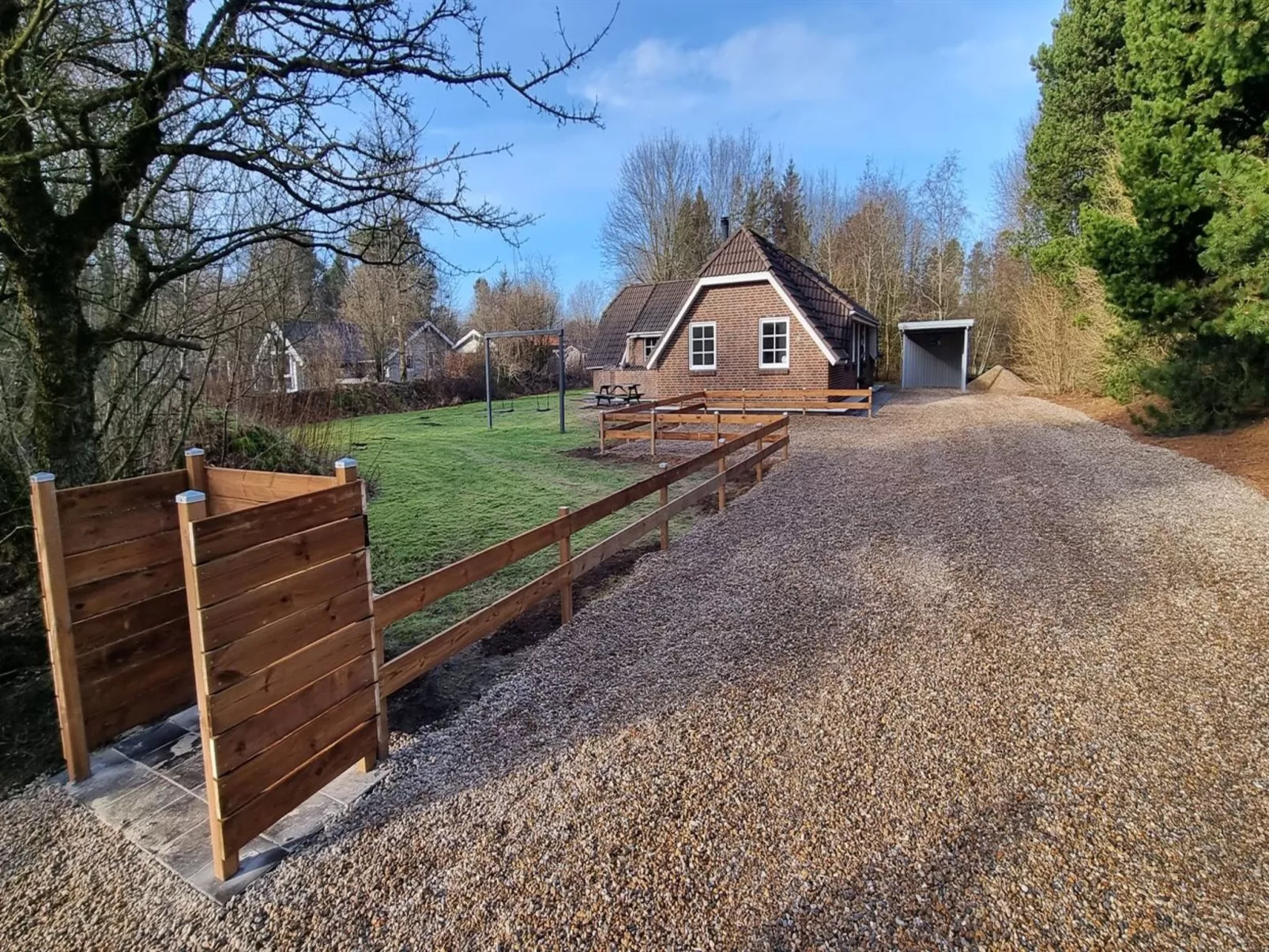"Prohor" - 10.5km from the sea-Buiten