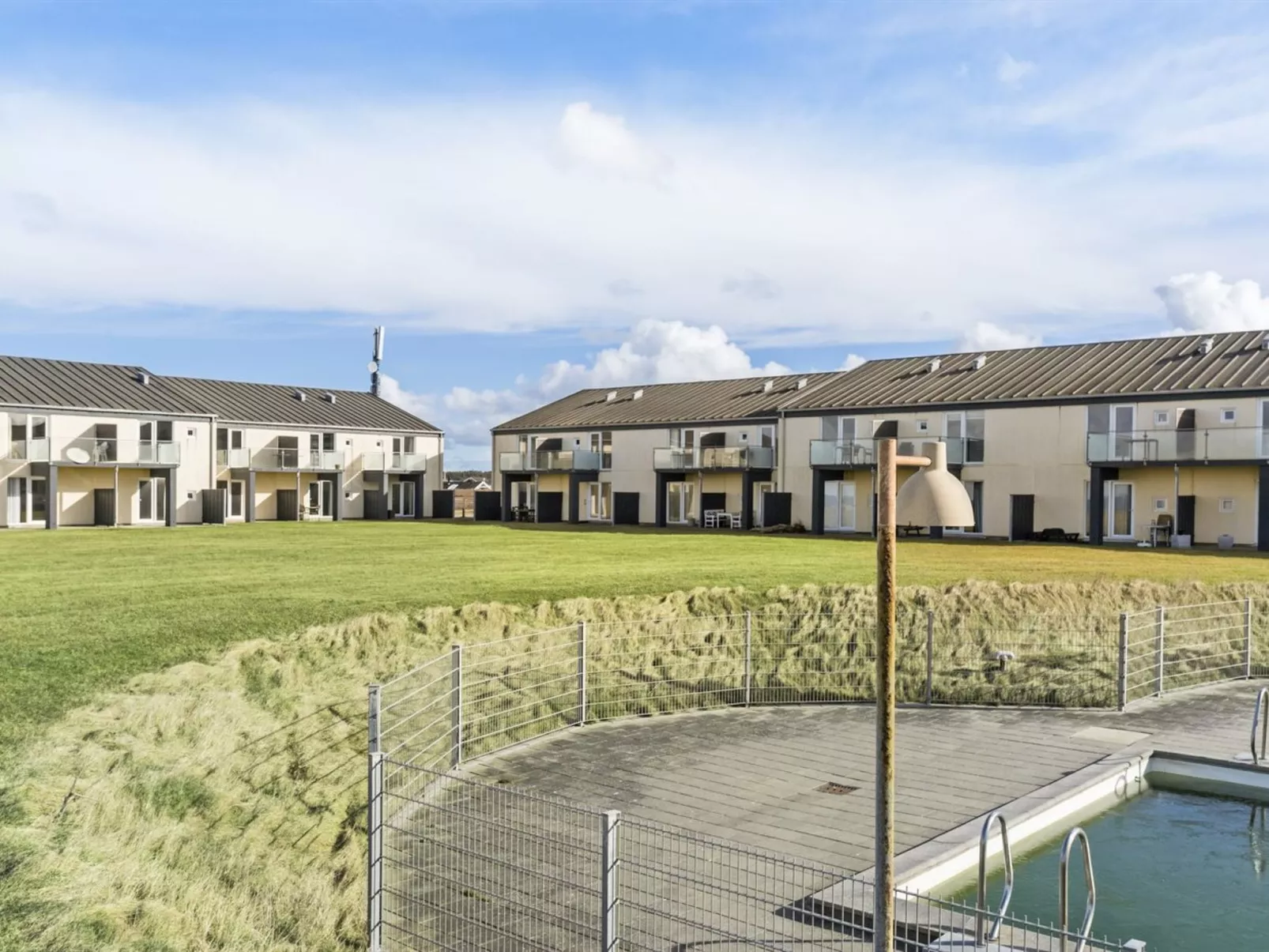 "Heta" - 150m from the sea-Buiten