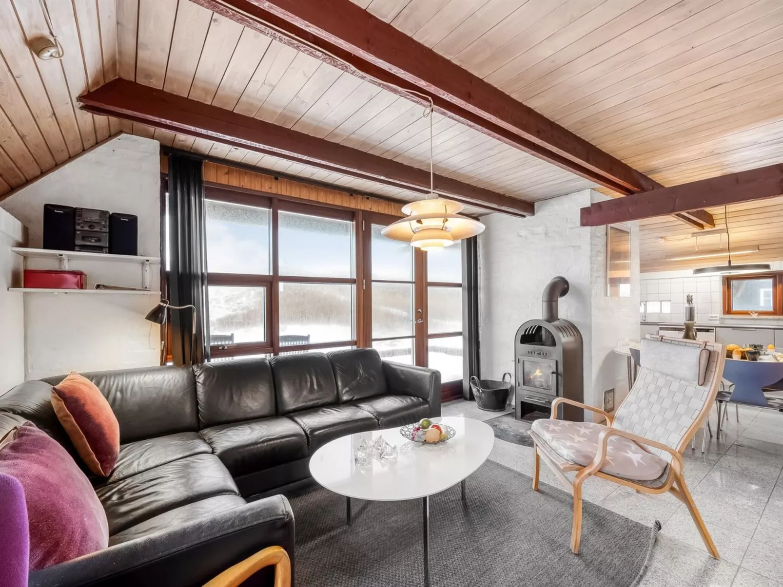 "Frithbjorn" - 50m from the sea-Buiten