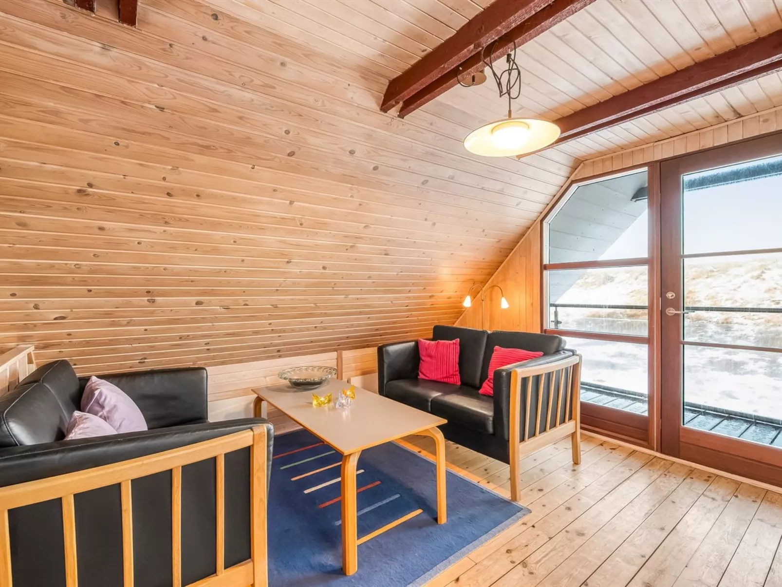 "Frithbjorn" - 50m from the sea-Binnen