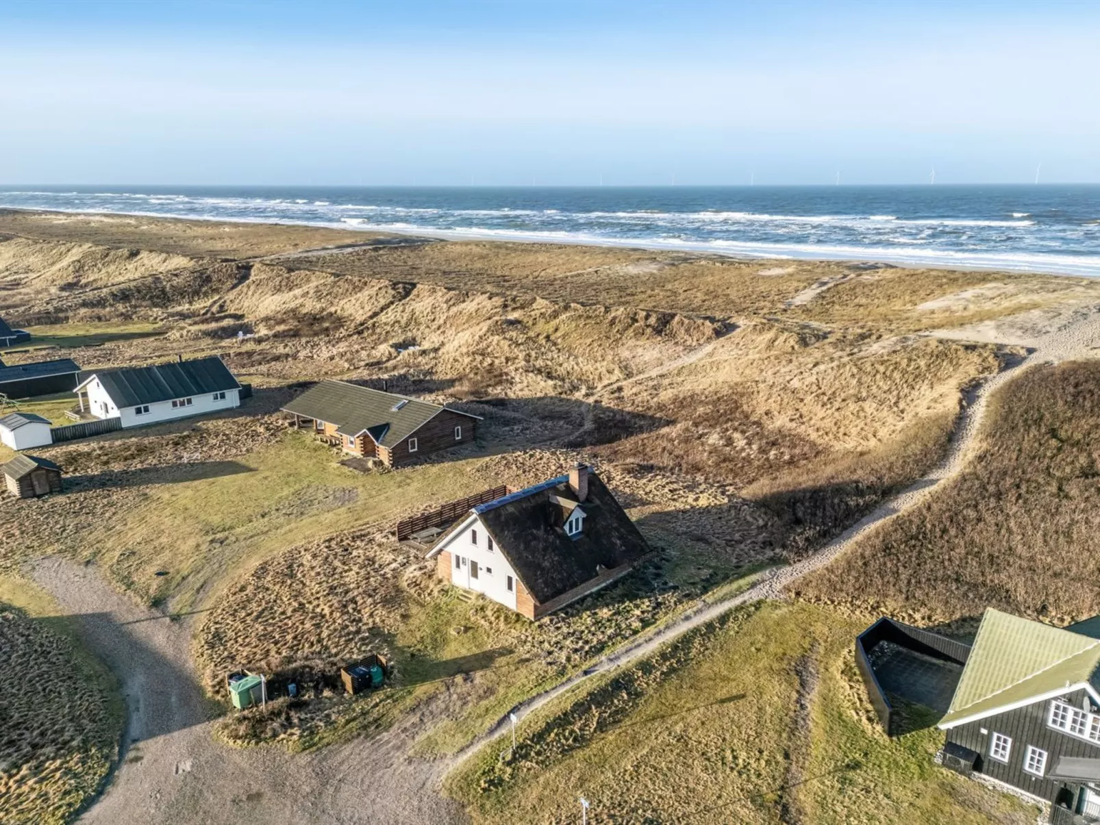 "Frithbjorn" - 50m from the sea-Binnen