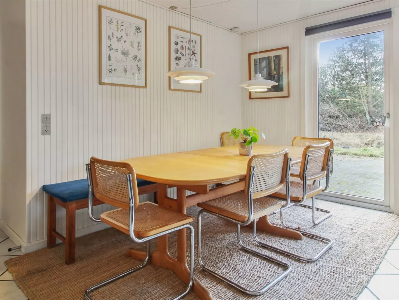 "Arnold" - 3.3km from the sea-Binnen