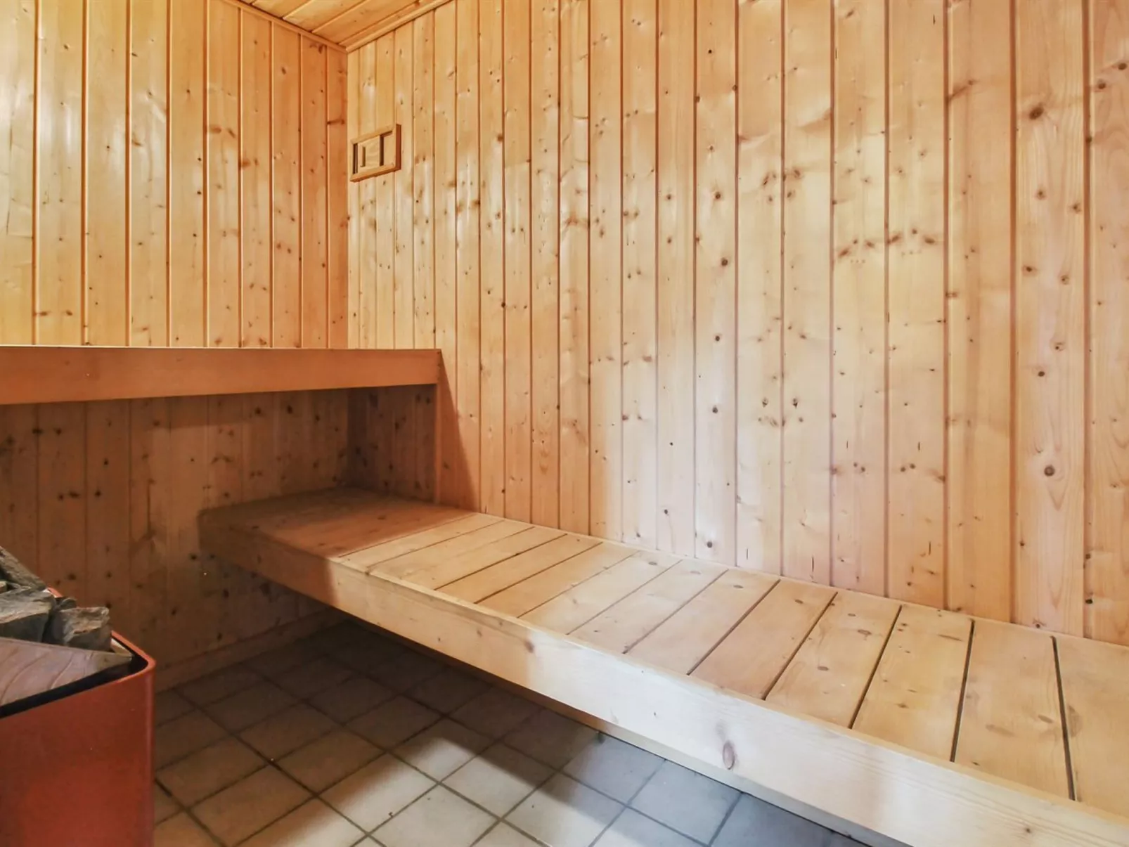 "Arnold" - 3.3km from the sea-Binnen