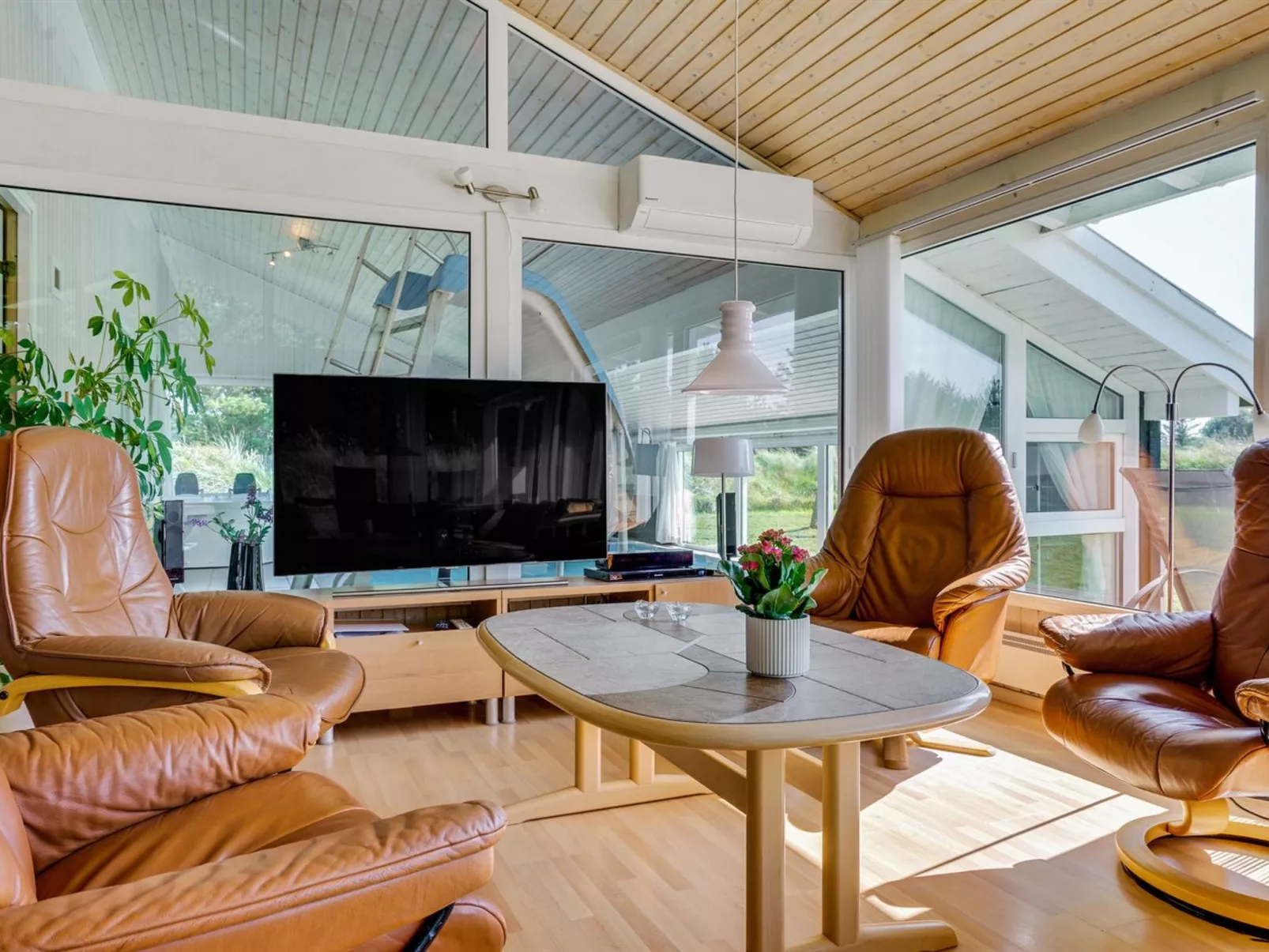 "Helene" - 1.5km from the sea-Buiten