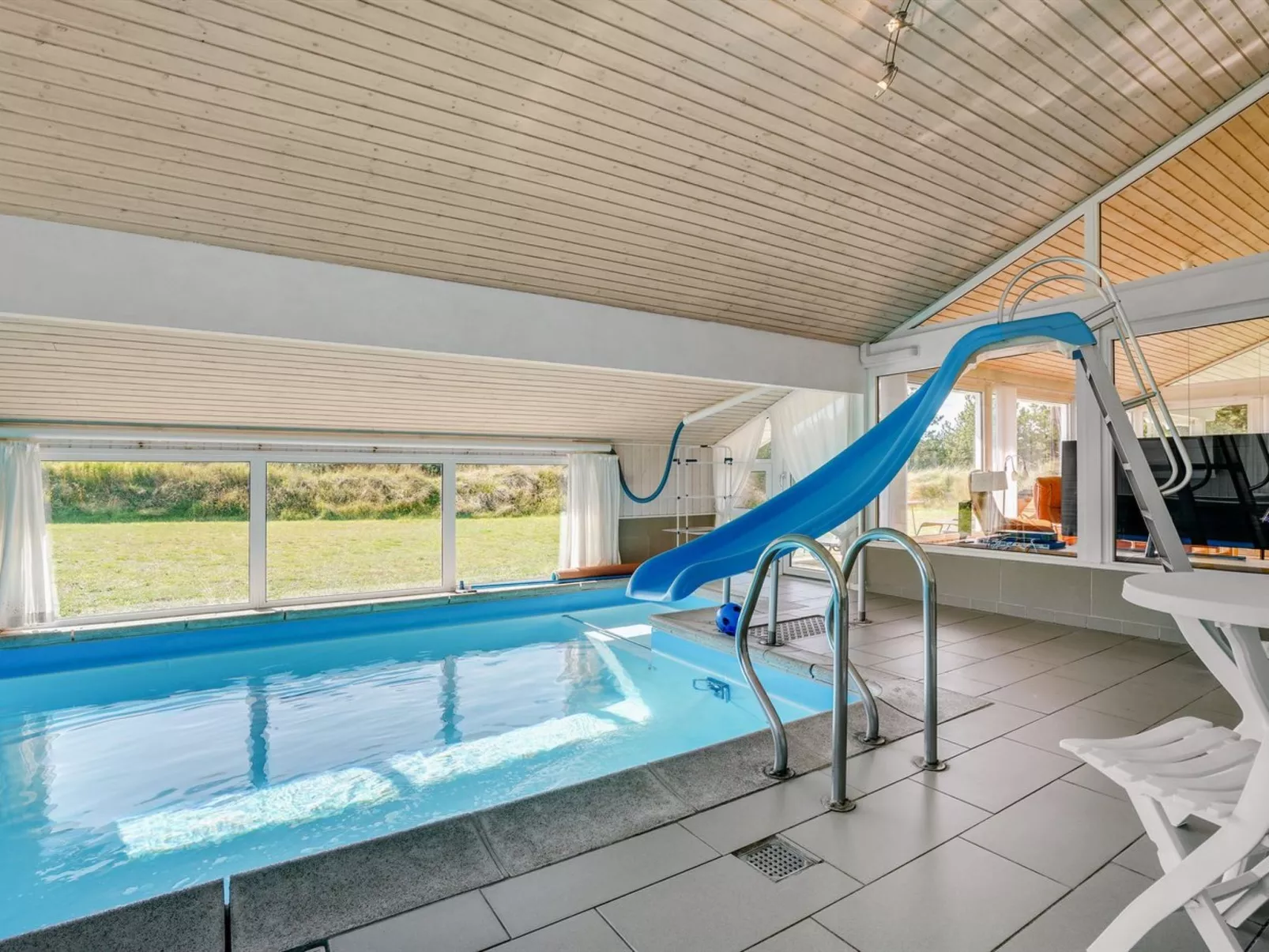 "Helene" - 1.5km from the sea-Buiten