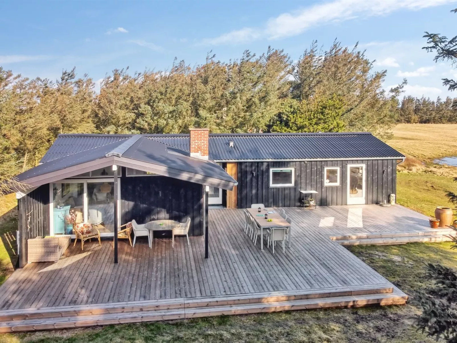 "Tuukka" - 350m from the sea-Buiten