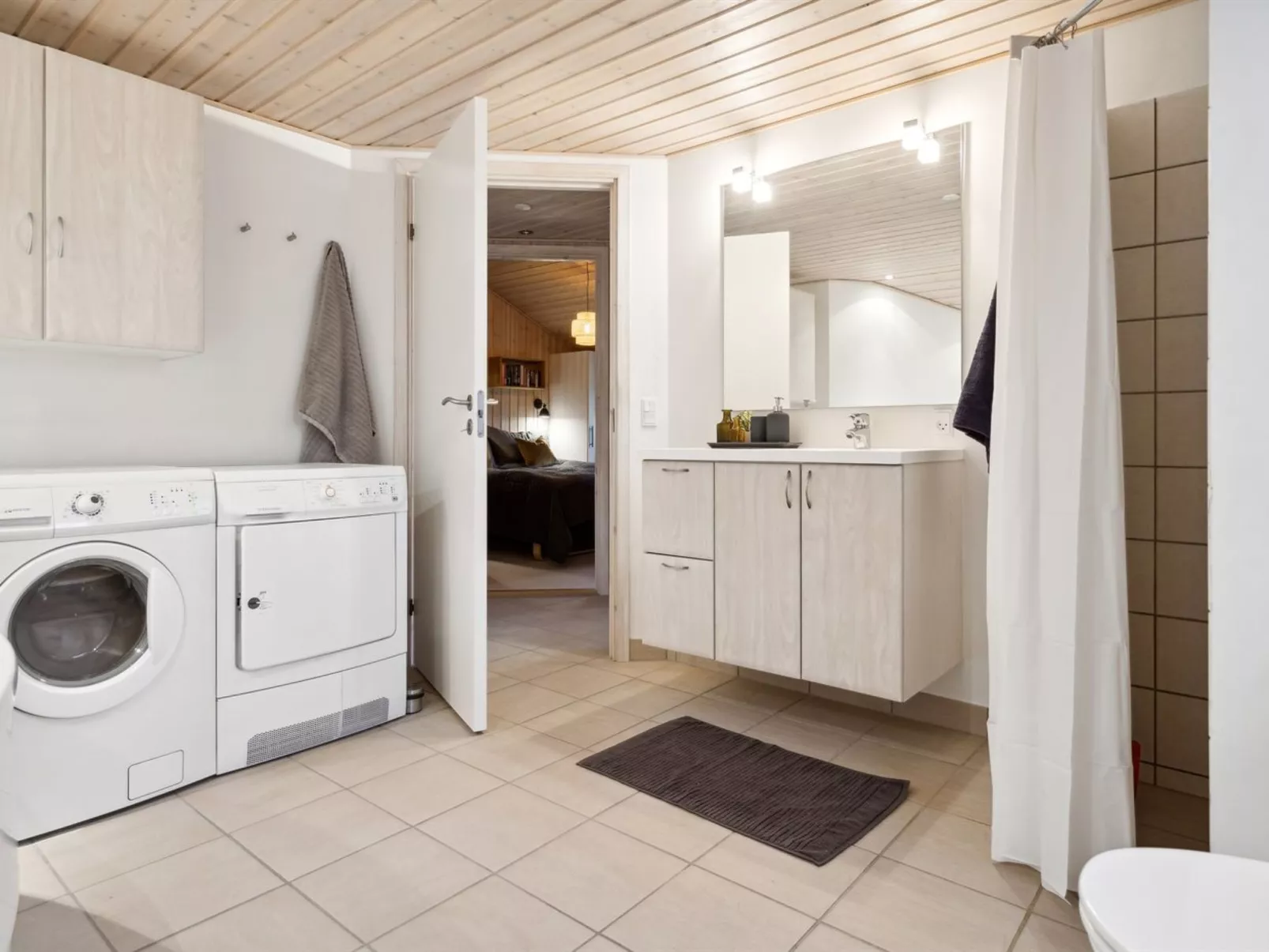 "Ananda" - 900m from the sea-Binnen