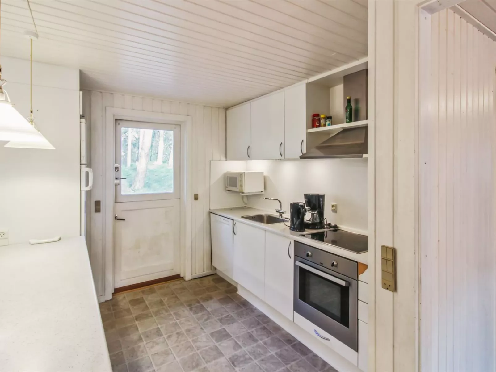"Clementine" - 1.2km from the sea-Binnen