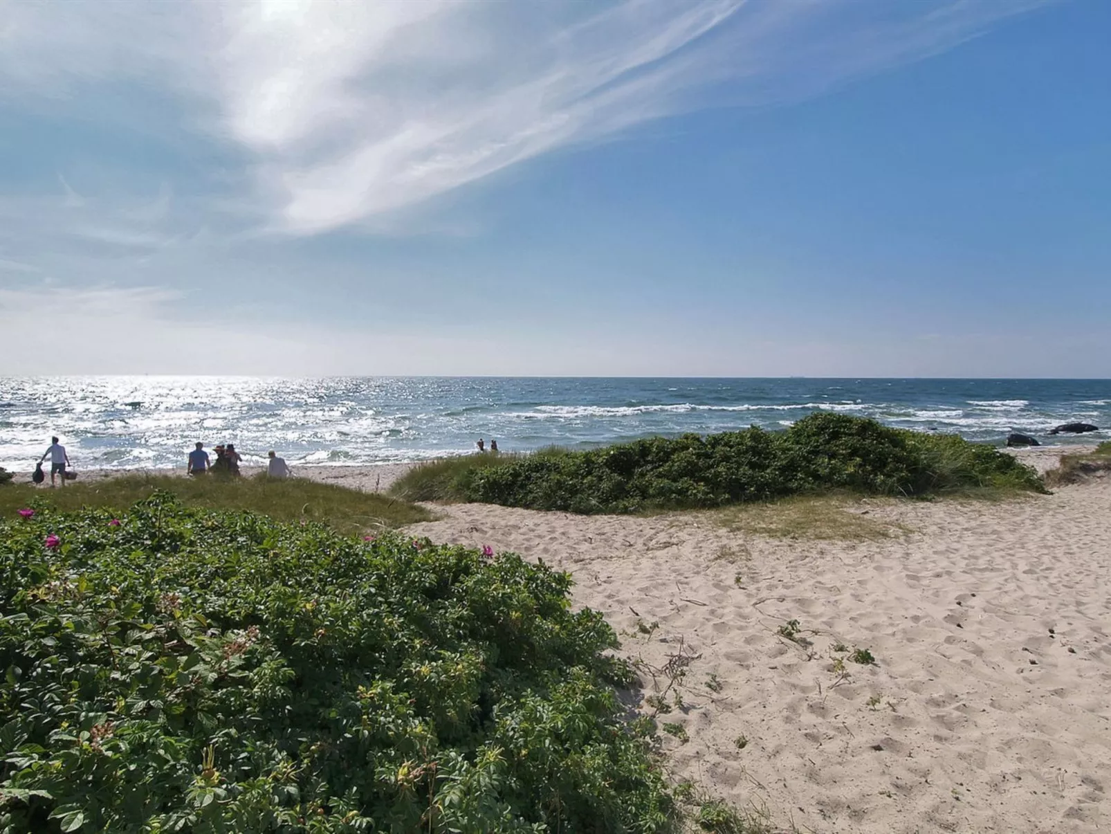 "Yrjö" - 1km from the sea-Buiten