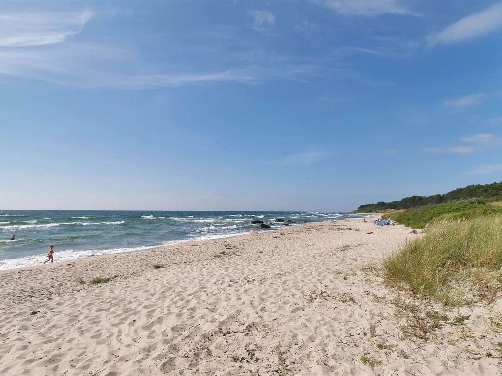 "Yrjö" - 1km from the sea-Buiten