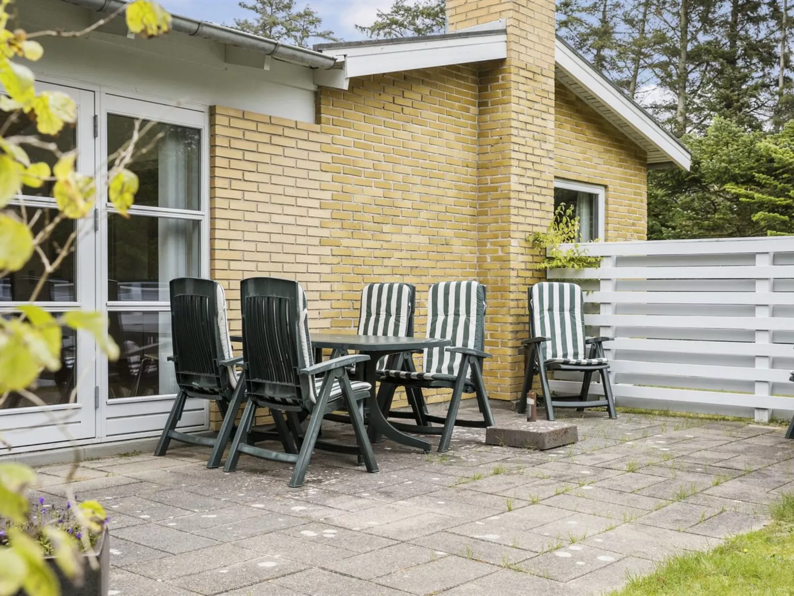 "Gisa" - 400m from the sea-Buiten