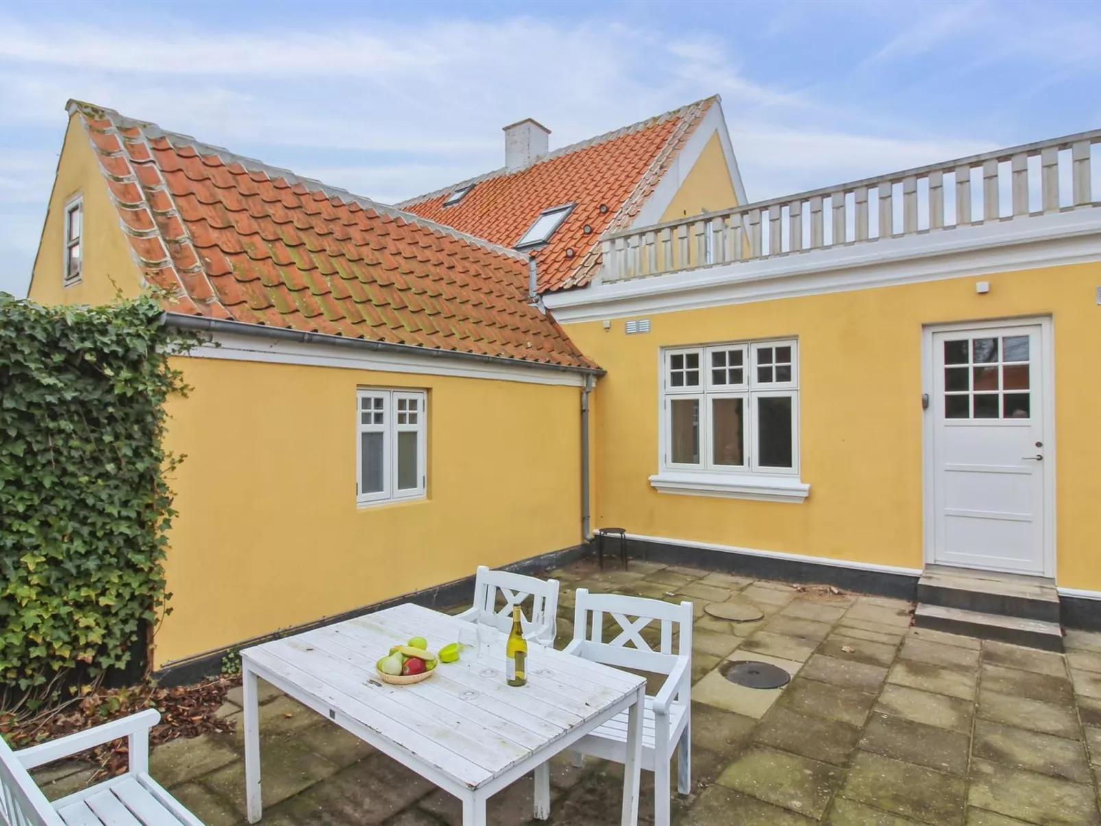 "Yorick" - 300m from the sea-Buiten