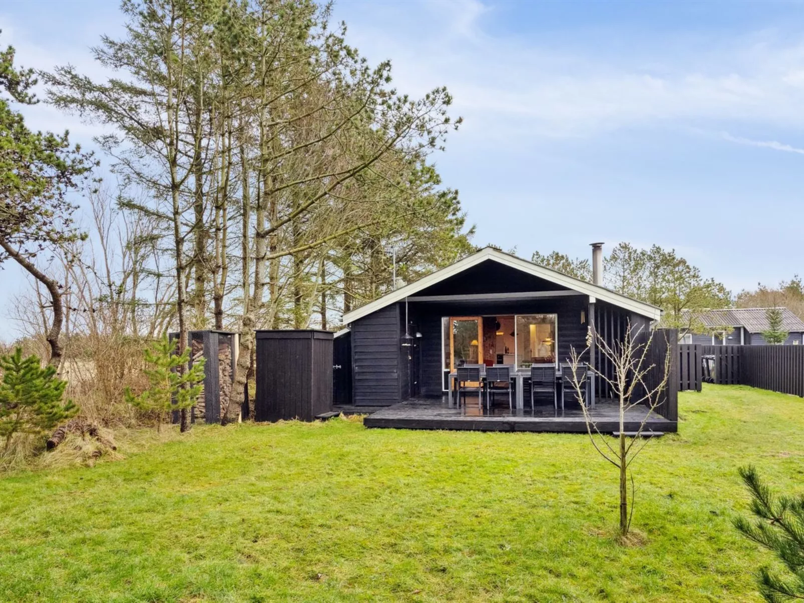 "Jukka" - 2km from the sea-Buiten