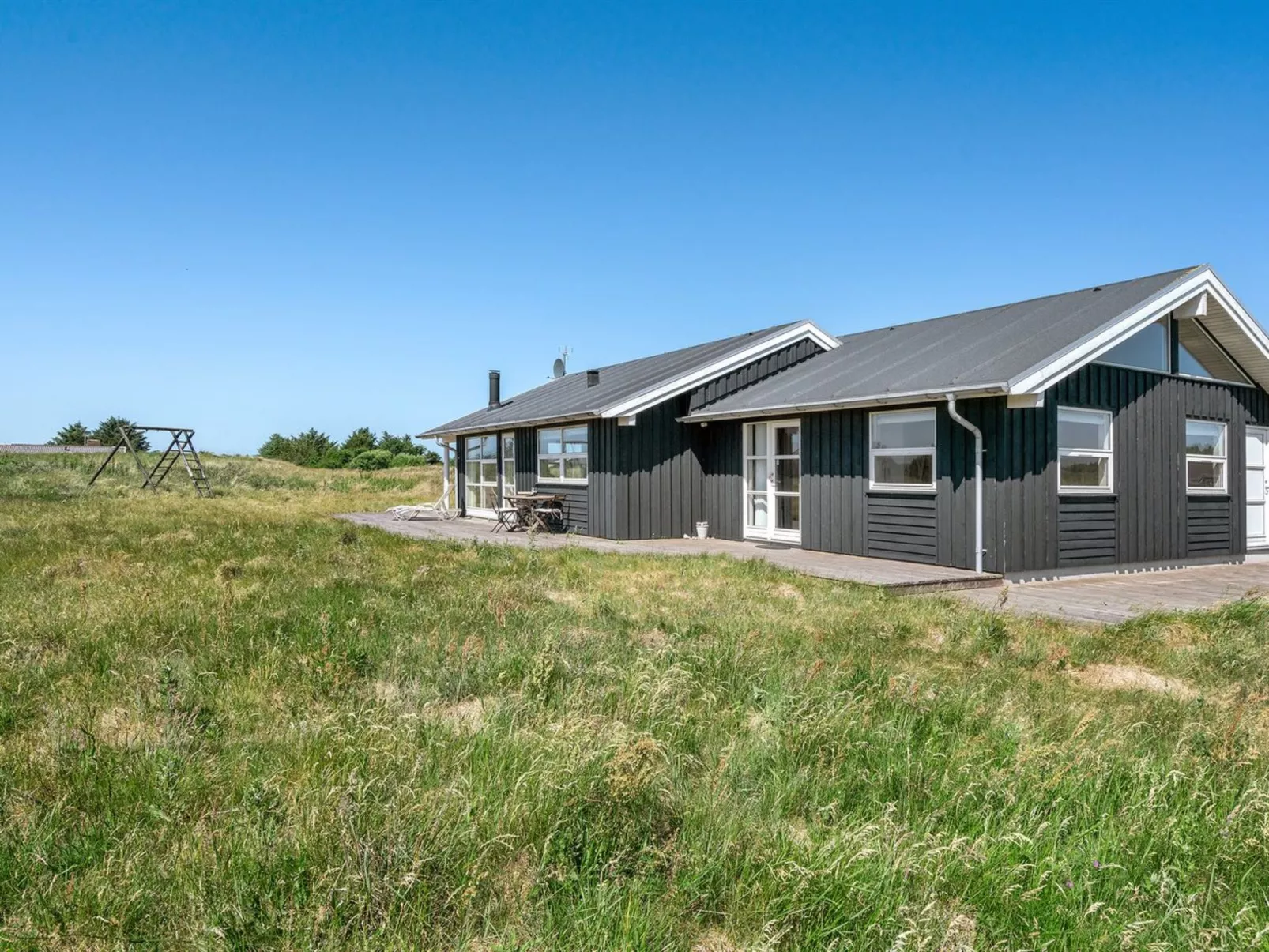 "Sirkka" - 902m from the sea-Binnen