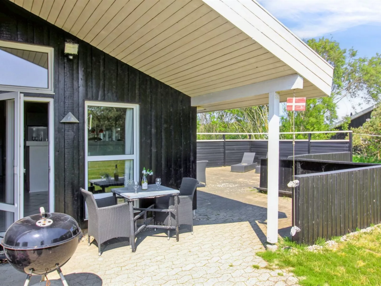 "Apelone" - 800m from the sea-Buiten