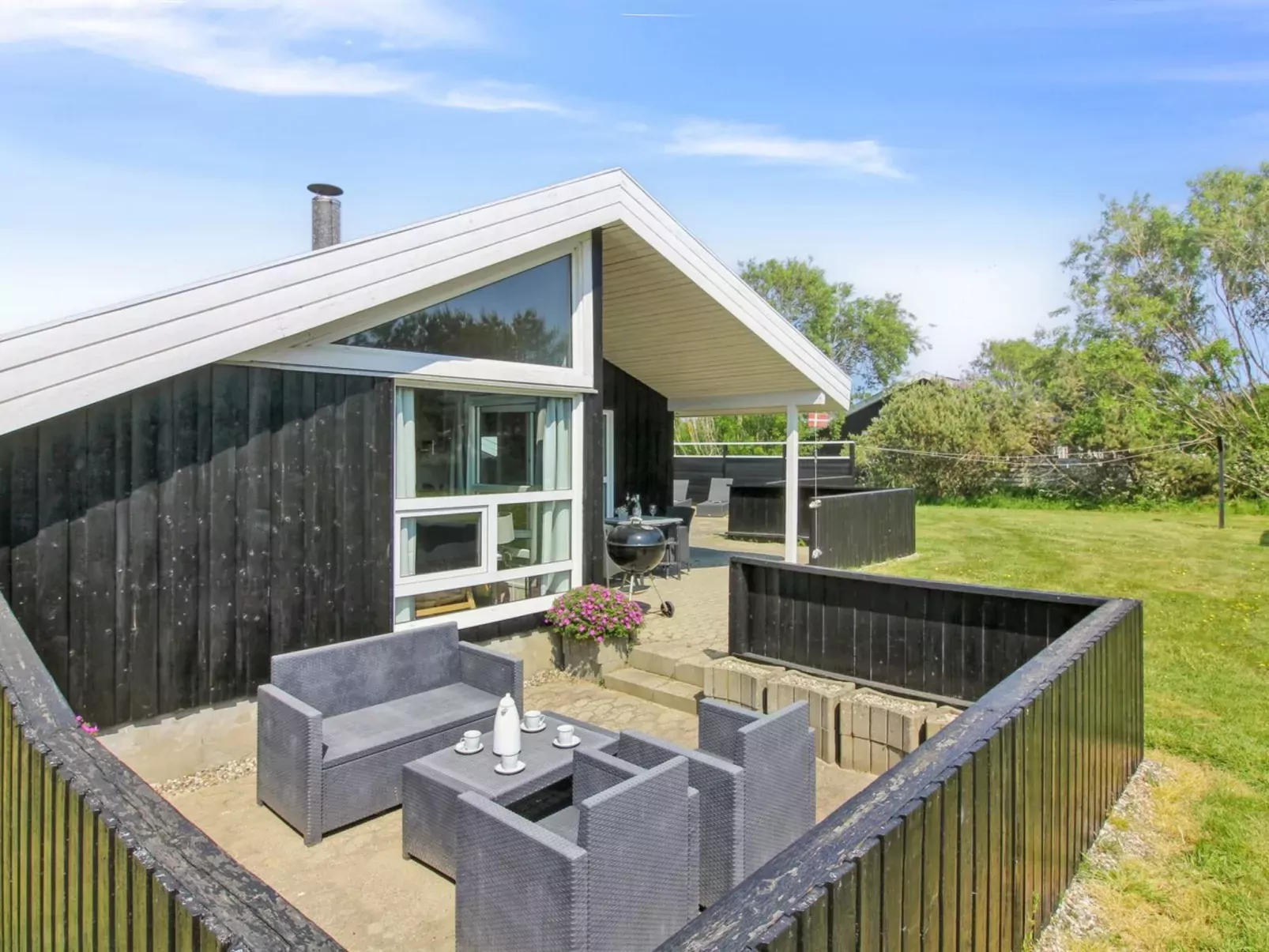 "Apelone" - 800m from the sea-Buiten