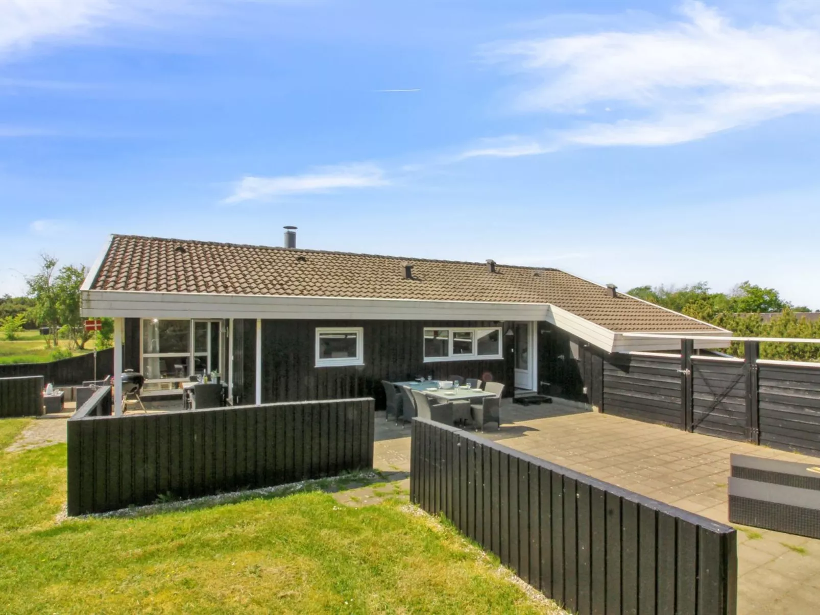 "Apelone" - 800m from the sea-Buiten