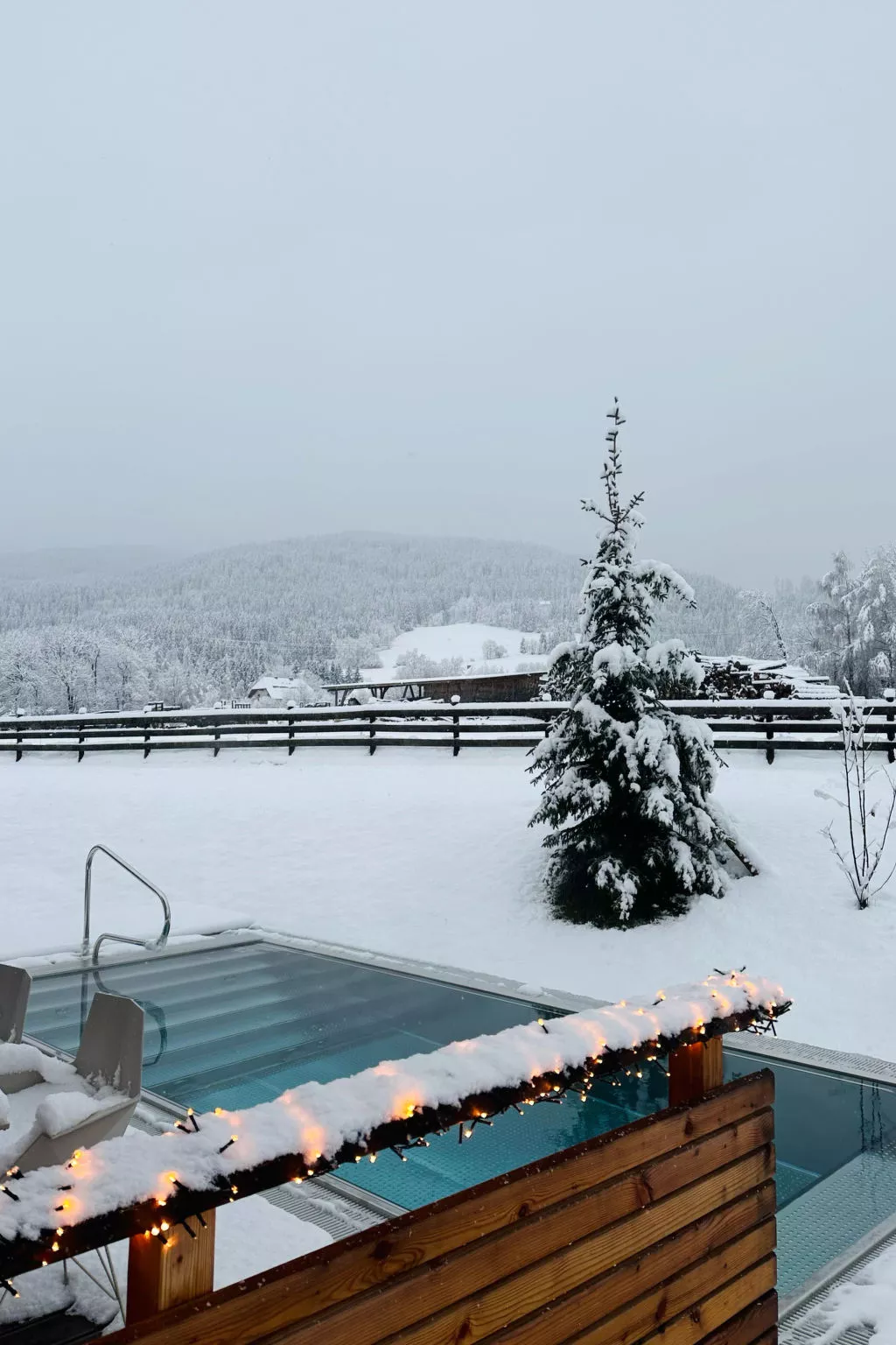 Panorama # 8 mit Sauna & Pool-Buiten