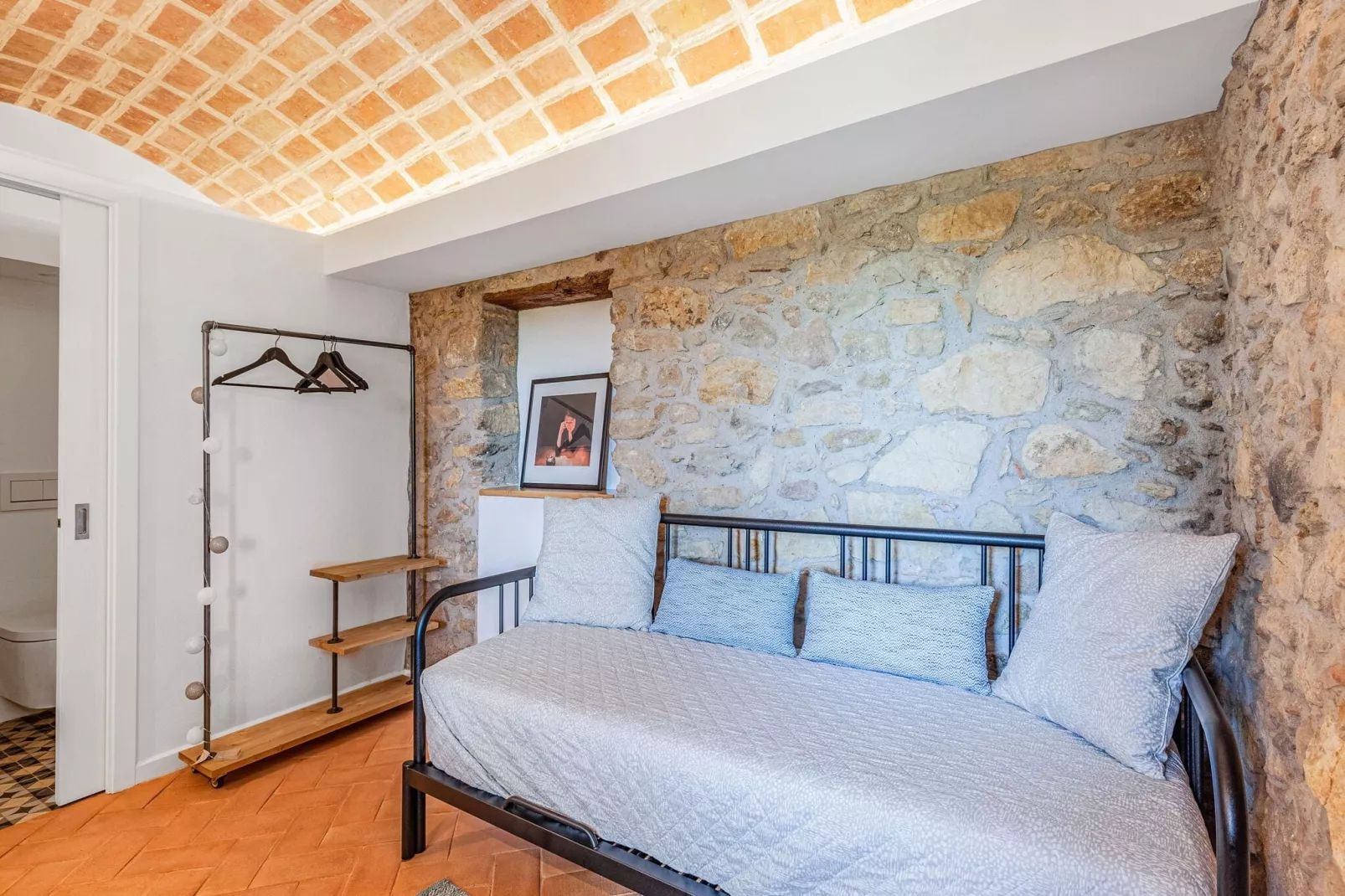 Casa con piscina en Vulpellac-Woonkamer