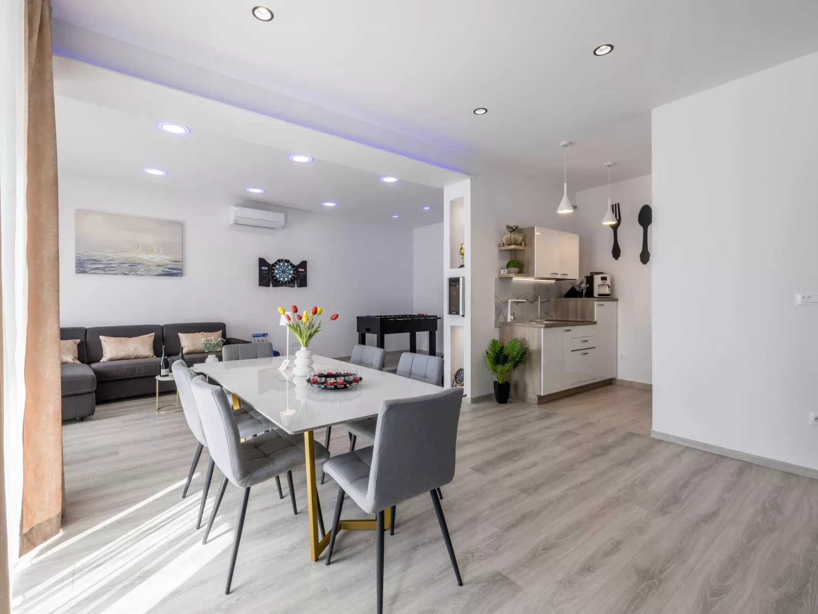 Luxury Apartman Mir-Binnen