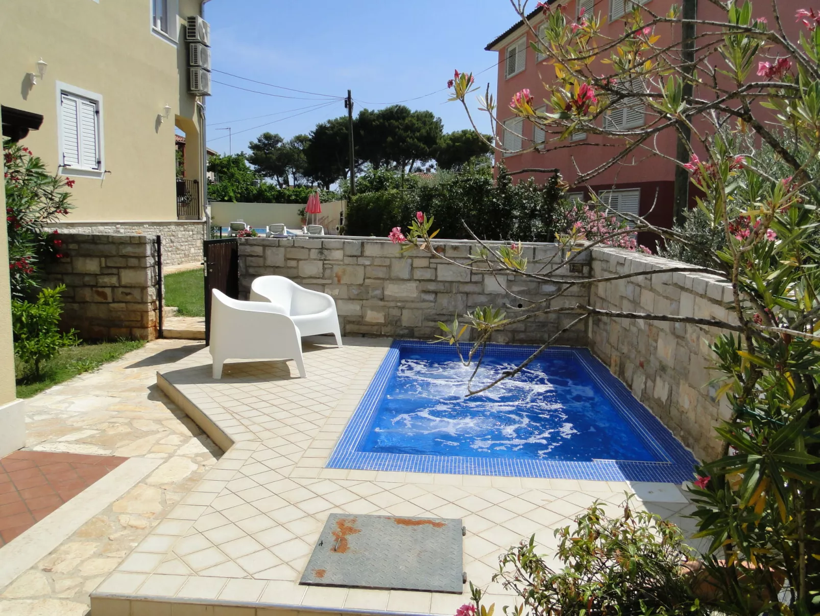 Apartment Ćakule-Buiten