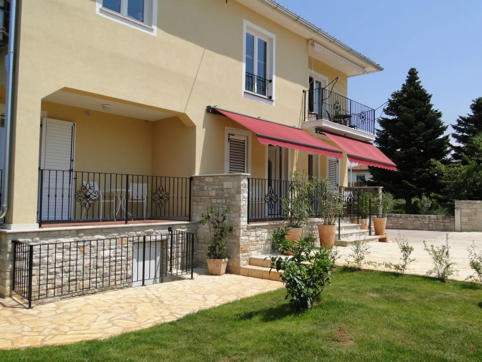 Apartment Bilfo-Buiten